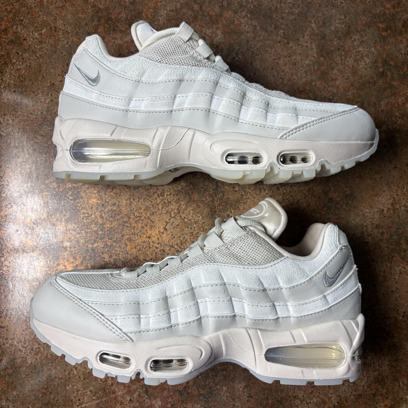 Nike Air Max 95 Shoes Women's 9 White Beige Athletic Running Lifestyle Sneakers