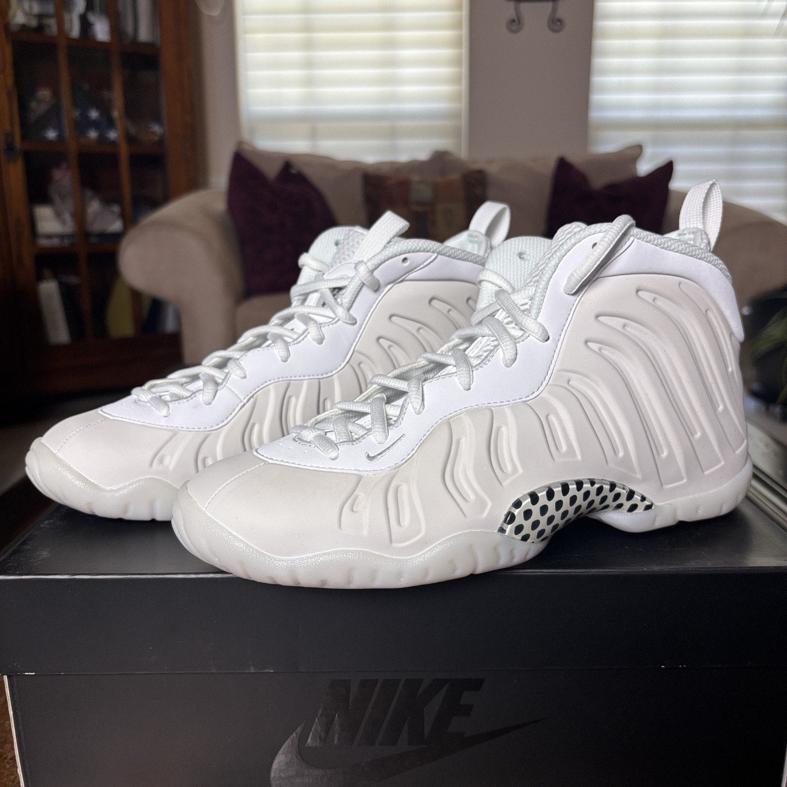 Nike Little Posite One Foamposite GS Size 7 White Shoes Sneakers HQ1959-100 NEW