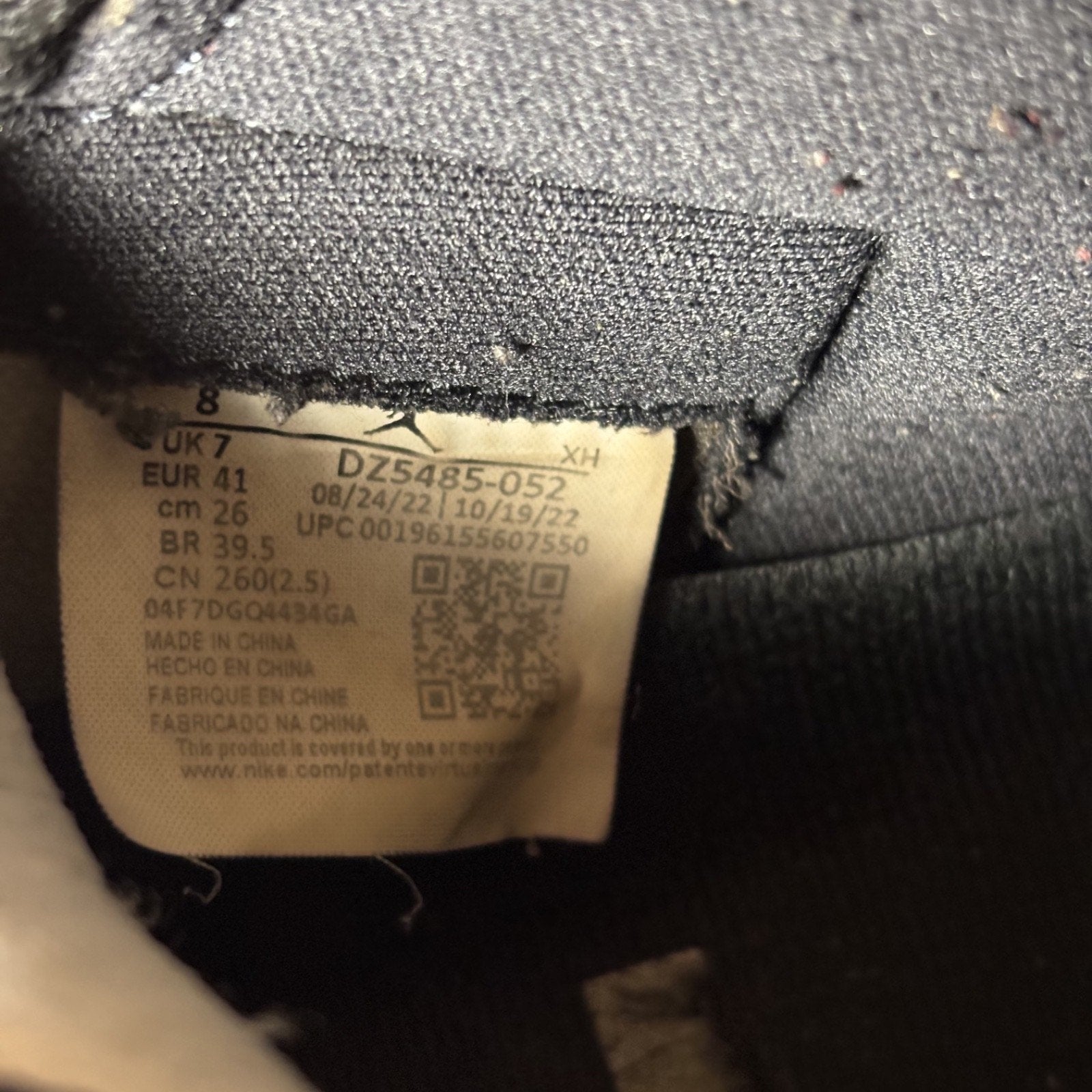 Air Jordan 1 Retro High OG Sneakers Mens Size 8 White Grey Cement Elephant Print