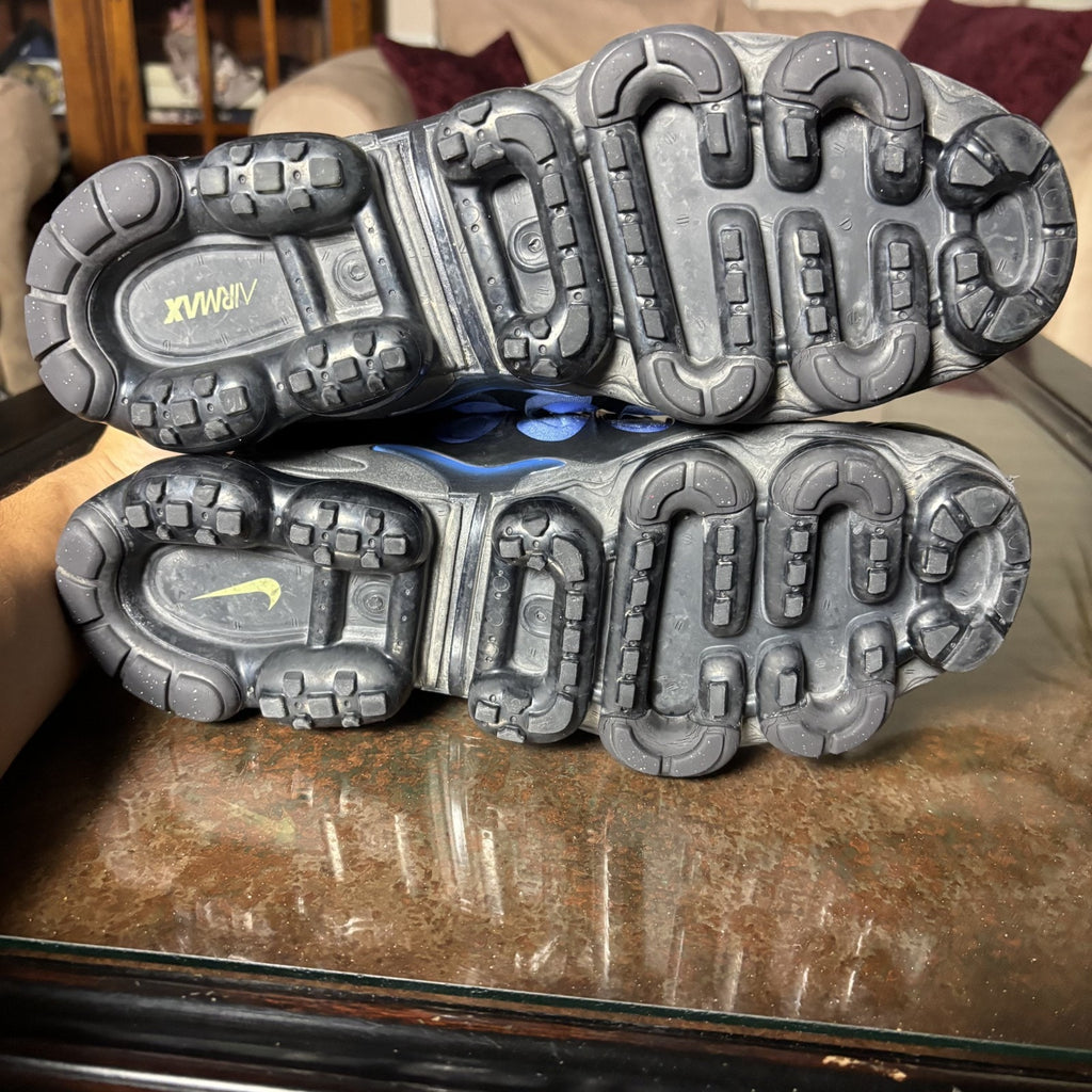 Nike Air Vapormax Plus Shoes Mens 10.5 Blue Black Athletic Gym Lifestyle Sneaker