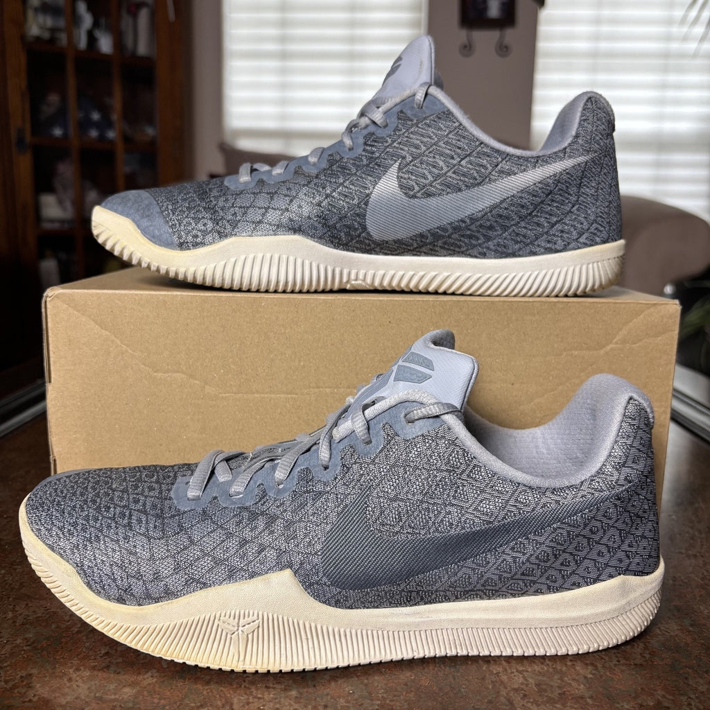 Nike Kobe Mamba Instinct Basketball Shoes Mens Size 9.5 Grey Athletic Sneakers