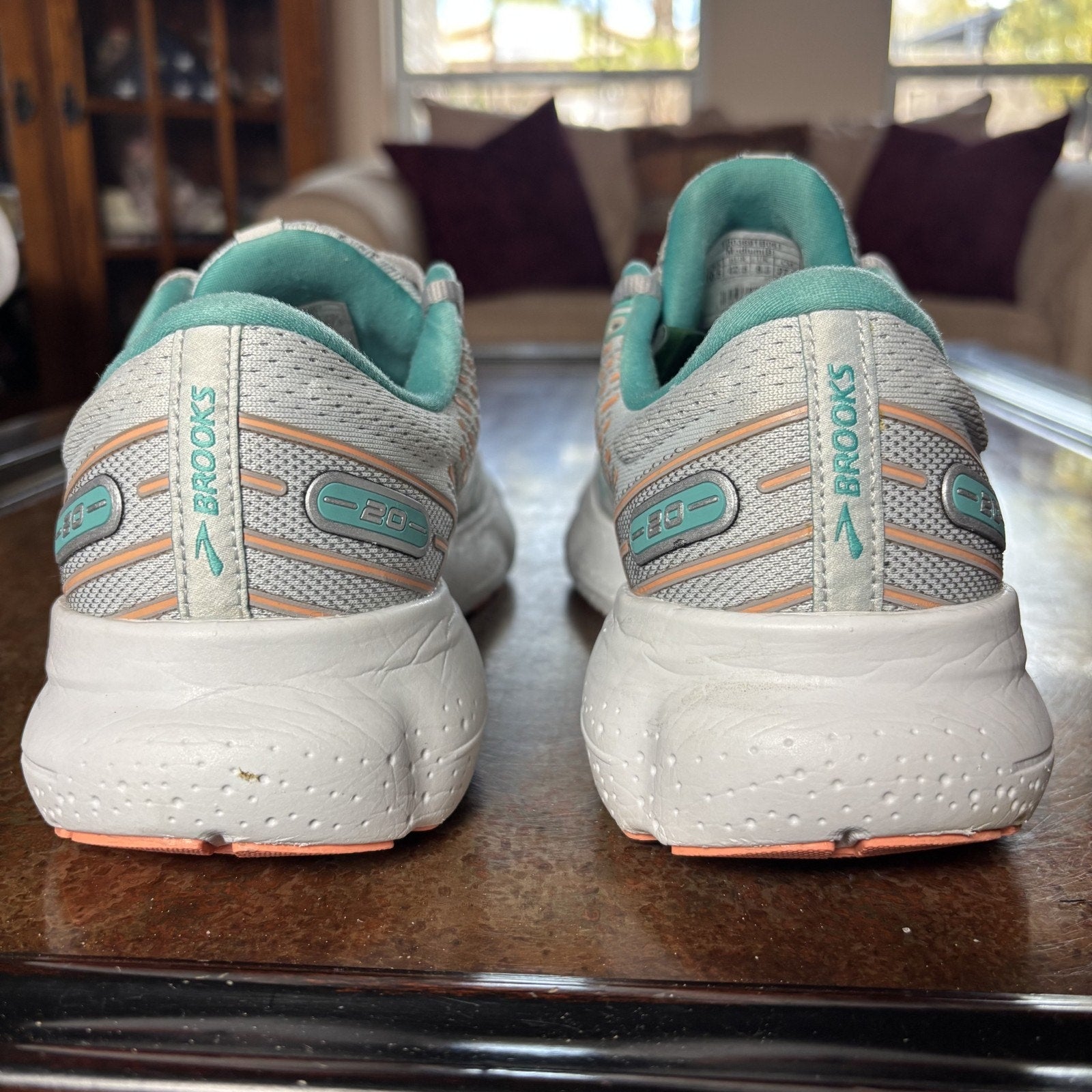 Brooks Glycerin 20 Shoes Women's Sz 10.5 White Running Athletic Comfort Sneakers