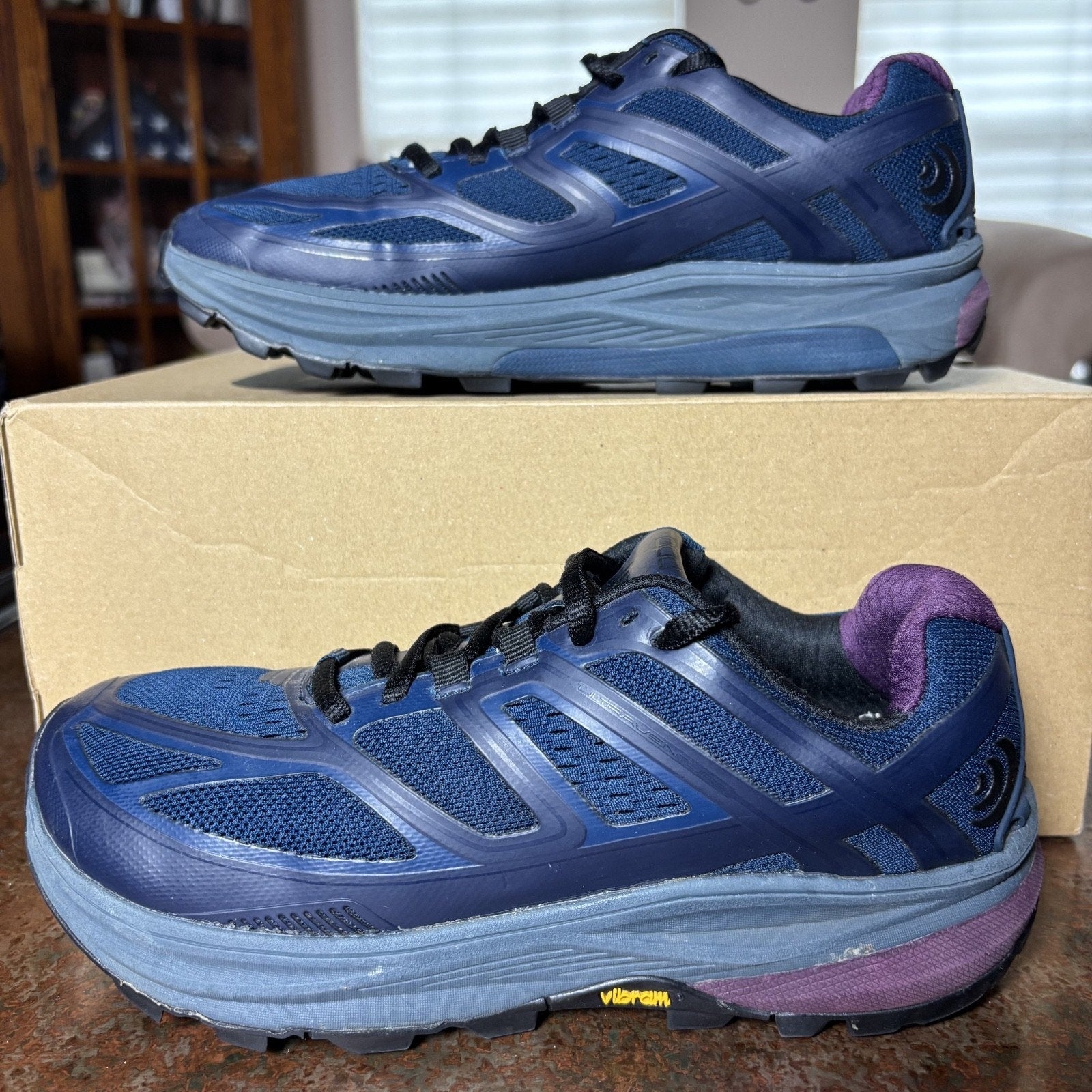 Topo Athletic Ultraventure Shoes Womens Size 7.5 Navy Plum Trail Running Outdoor