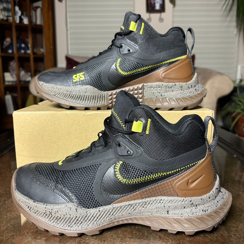 Nike React SFB Carbon Elite Men's 9 Black Tactical Hiking Trail Boots Athletic