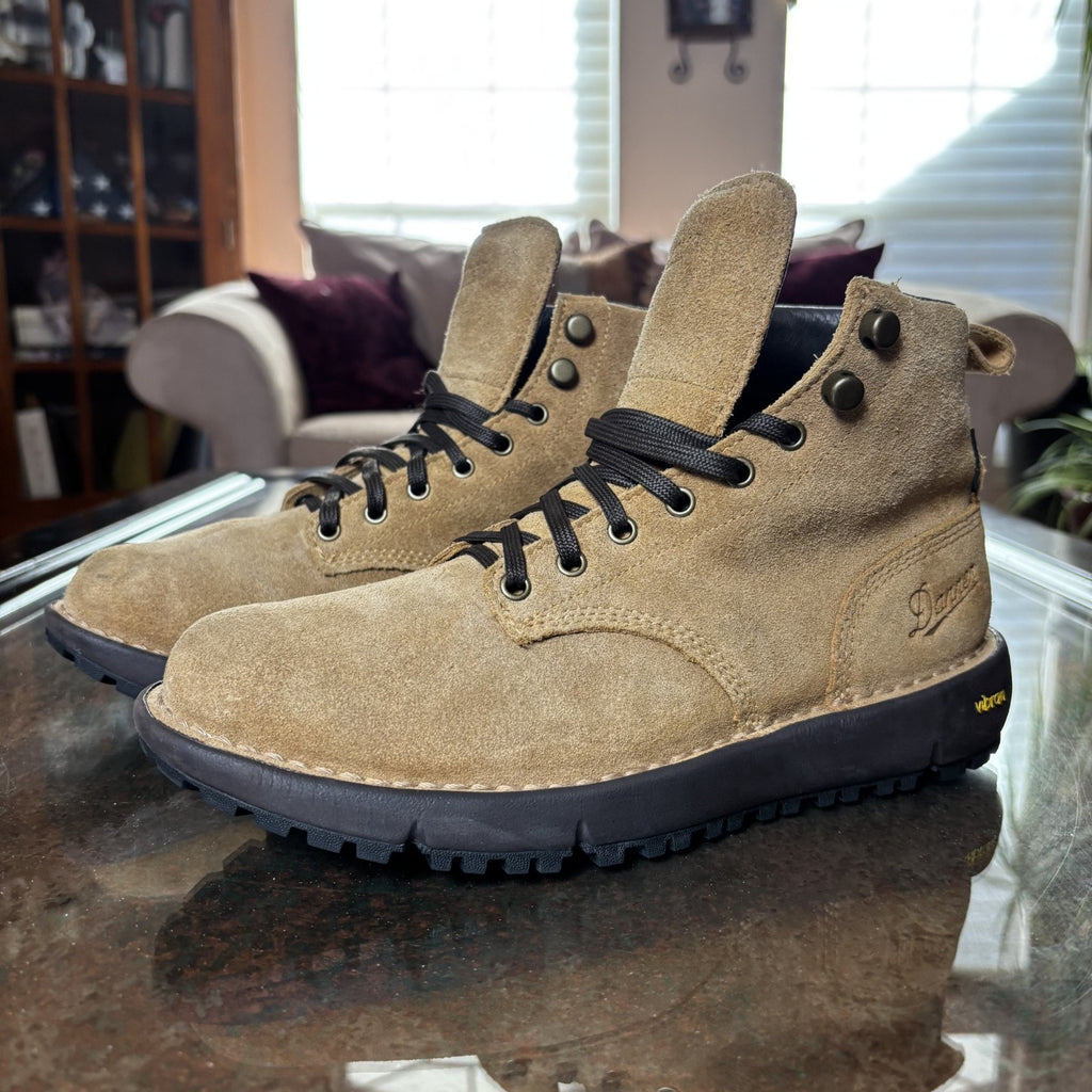 Danner Logger 917 GTX Boots Womens Size 8.5 Wheat Trail Outdoor Waterproof Shoes