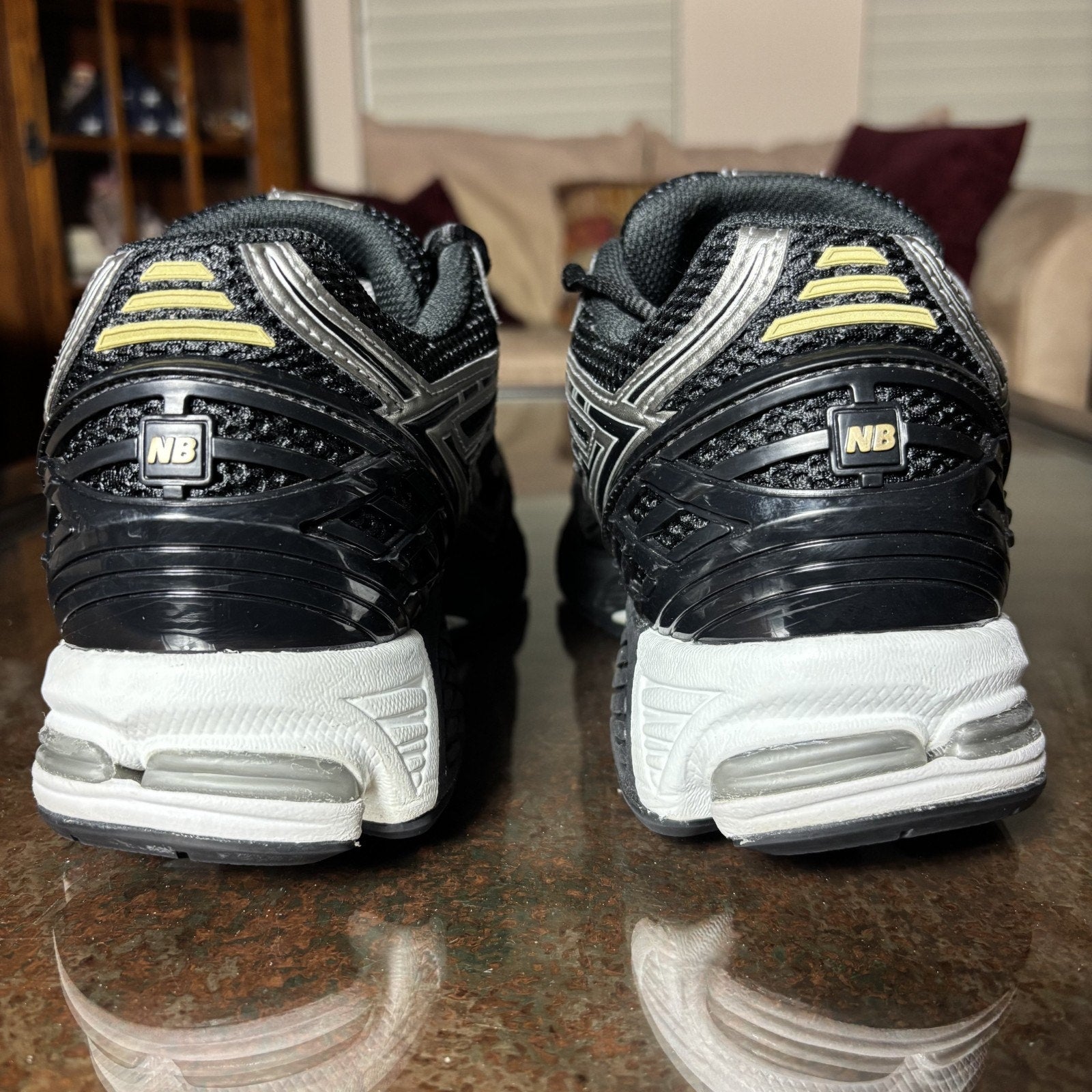 New Balance 1906R Shoes Men's 11.5 Black Metallic Silver Athletic Gym Sneakers