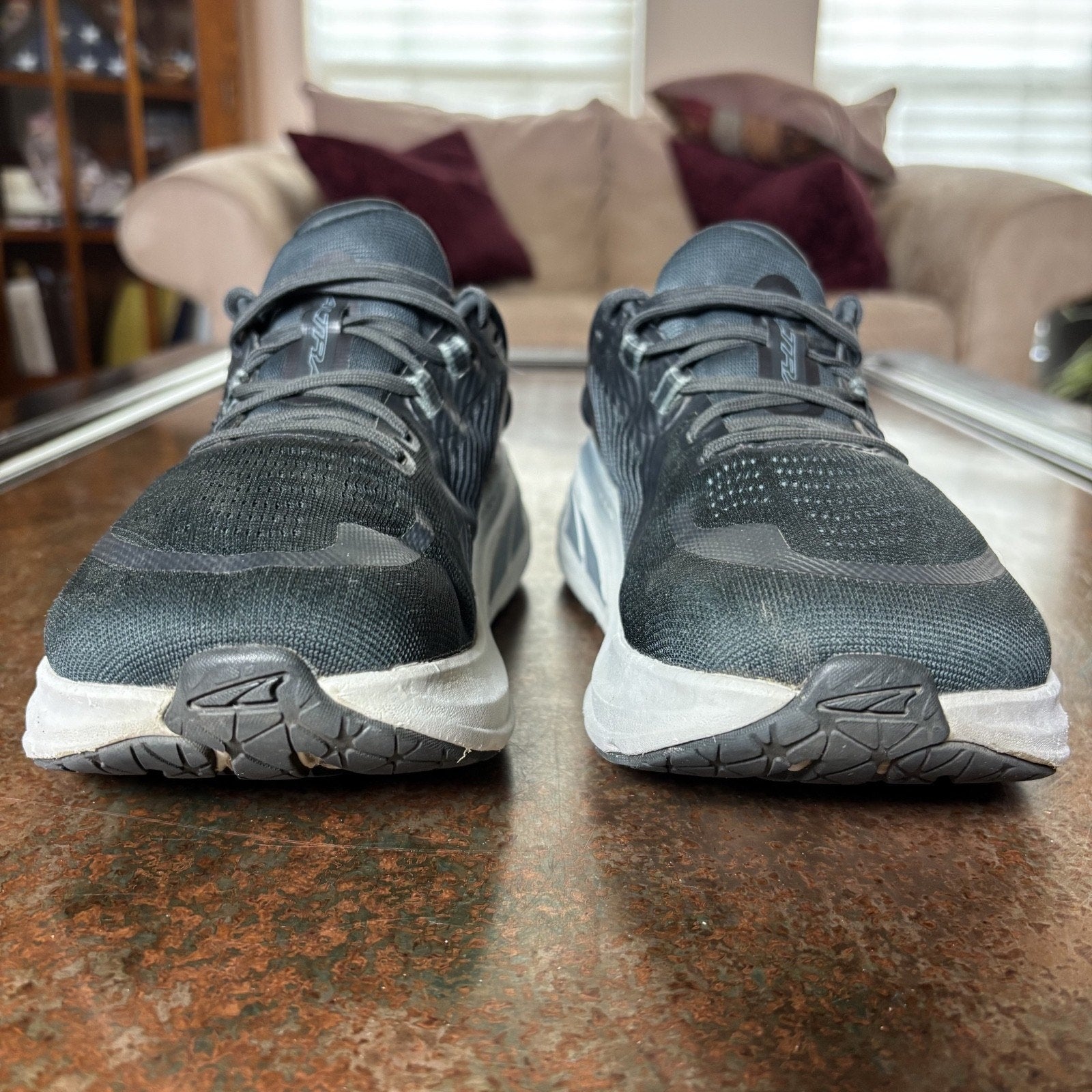 Altra Paradigm 7 Shoes Womens Size 7.5 Wide Black Gray Running Athletic Sneakers