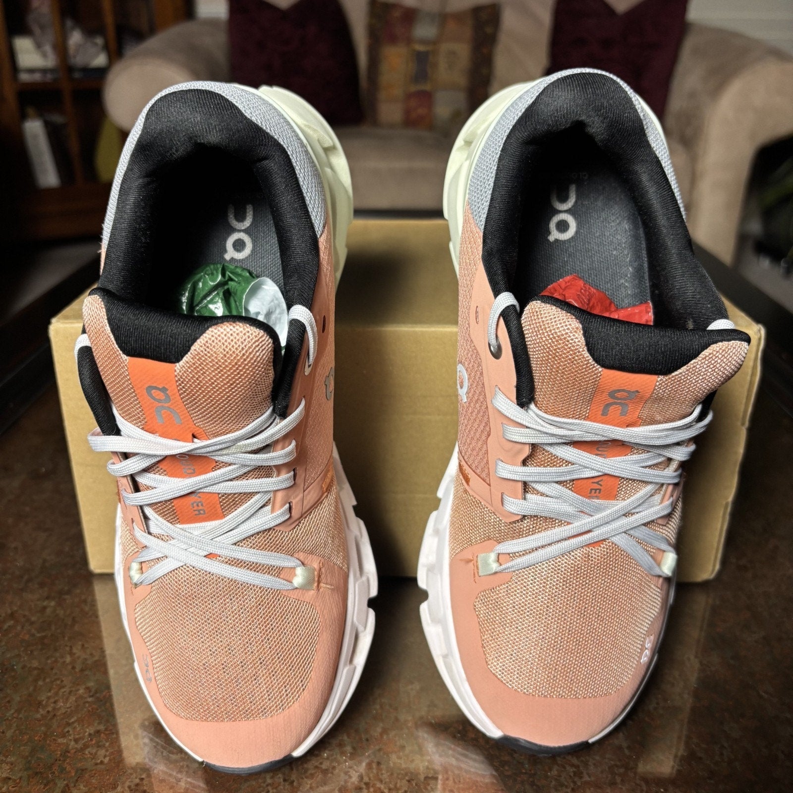 On Cloudflyer 4 Shoes Women's Size 8 Pink Road Running Athletic Comfort Sneakers