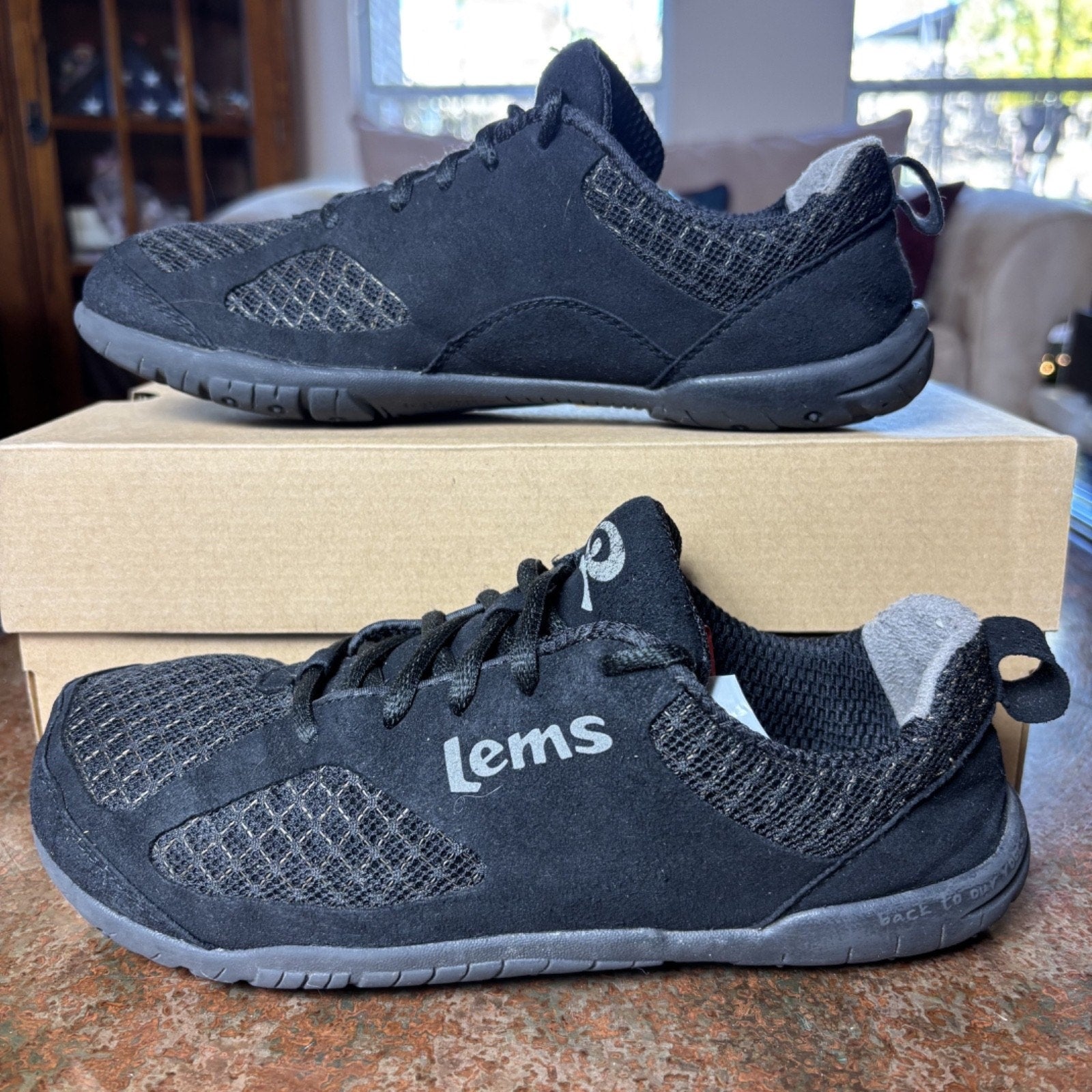 Lems Primal 2 Black Minimalist Shoes Mens 8.5 EU 42 Barefoot Athletic Footshaped