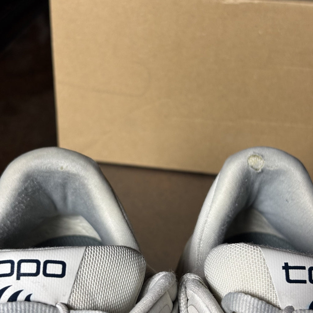 Topo Athletic Ultrafly 4 Shoes Mens Size 10.5 Grey Road Running 5MM Drop Sneaker