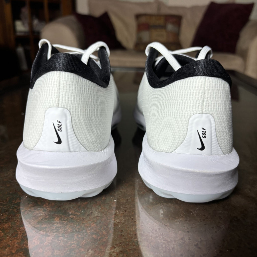 Nike Air Zoom Infinity Tour 2 Mens Size 9.5 White Golf Shoes Performance Comfort