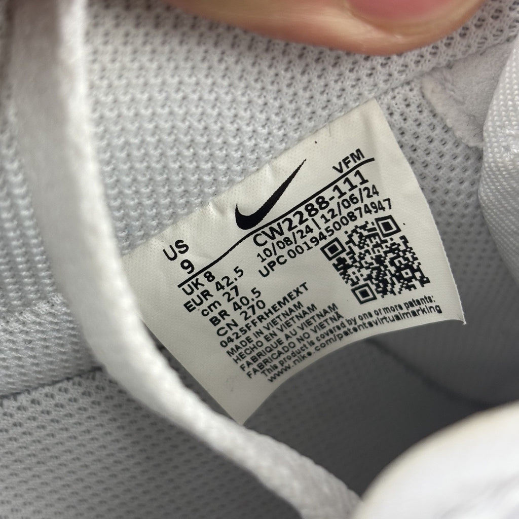 Nike Air Force 1 07 Low Mens Sz 9 Triple White Leather Lifestyle Casual Sneakers