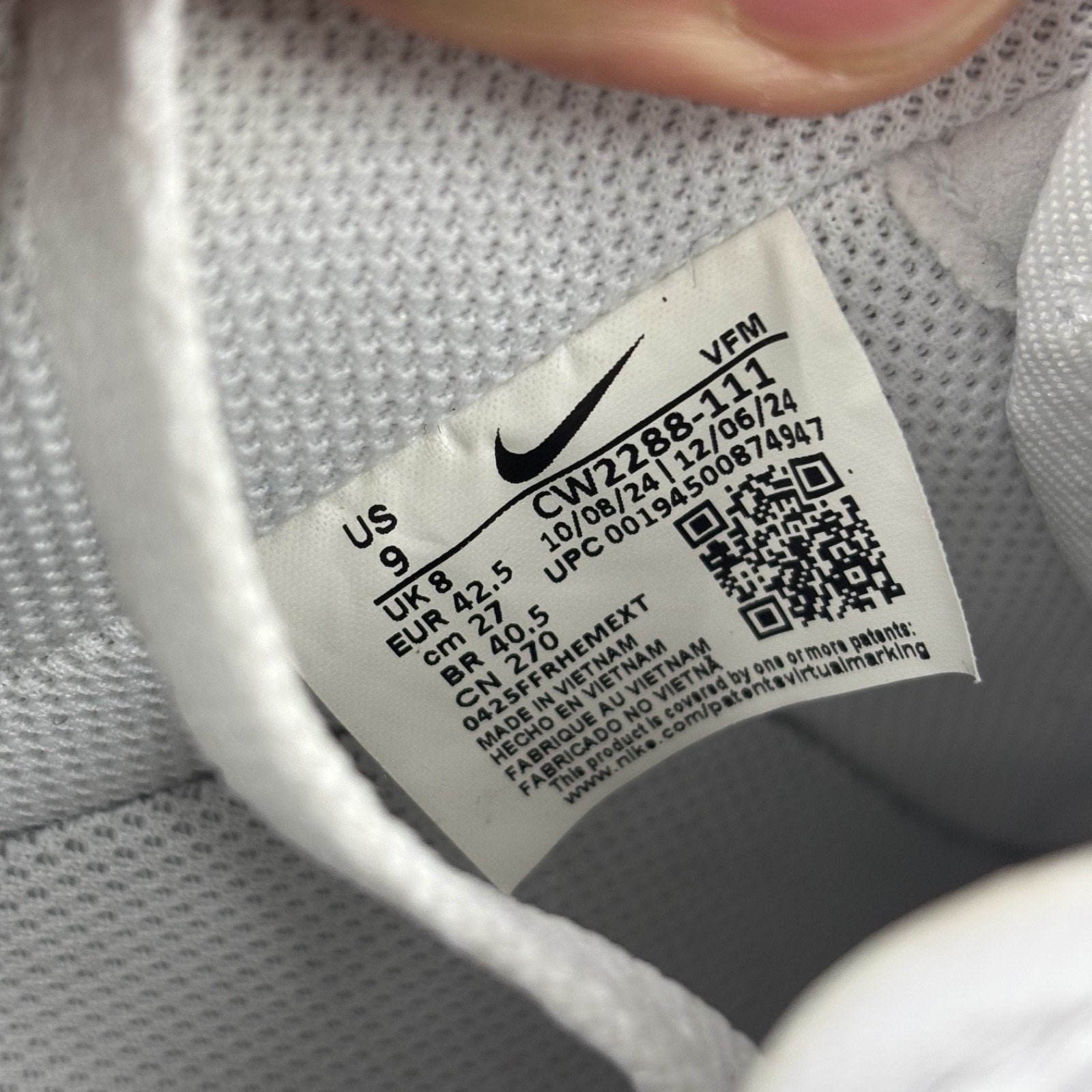 Nike Air Force 1 07 Low Mens Sz 9 Triple White Leather Lifestyle Casual Sneakers