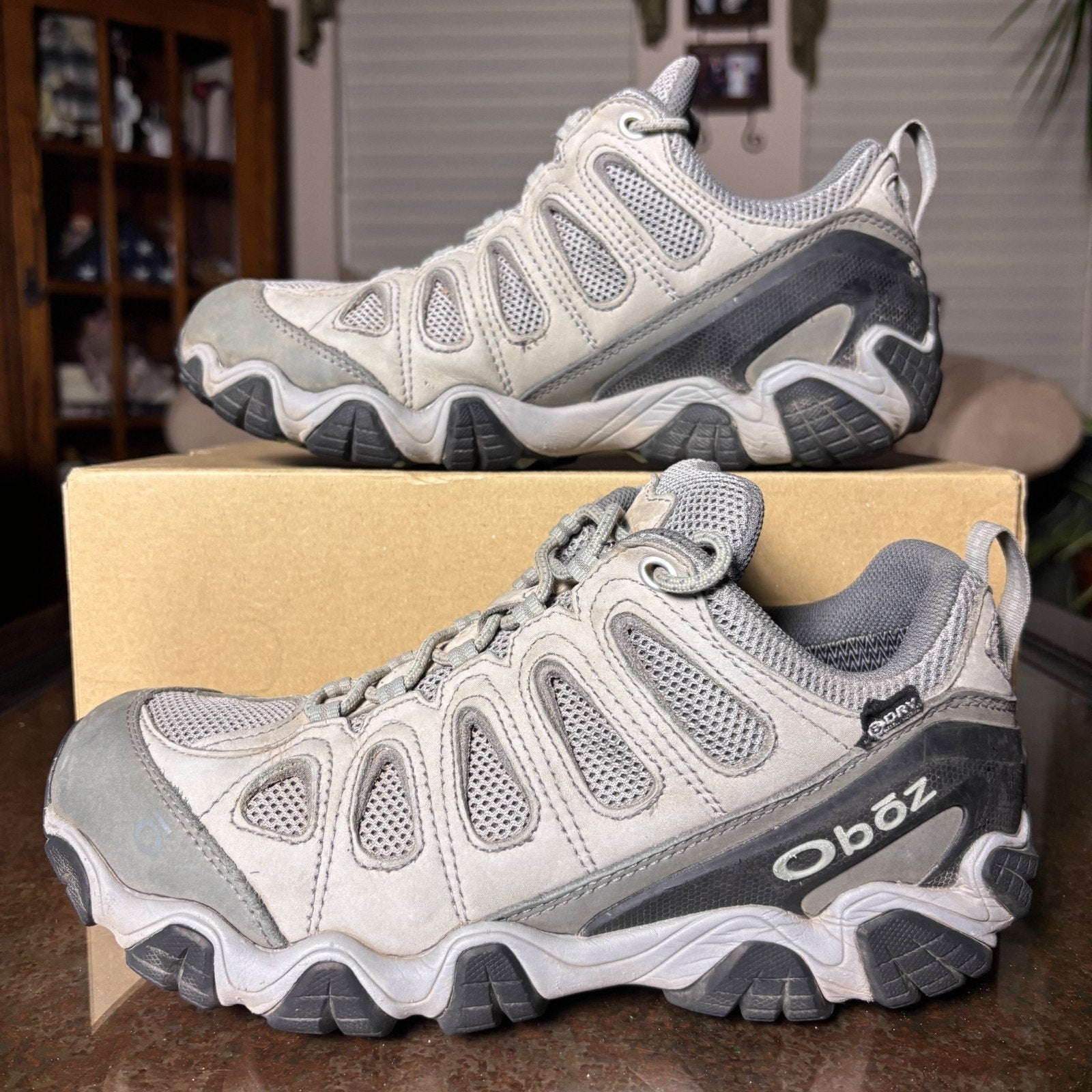 Oboz Sawtooth II Low Shoes Women's 10.5 Grey Trail Hiking Outdoor B-Dry Walking