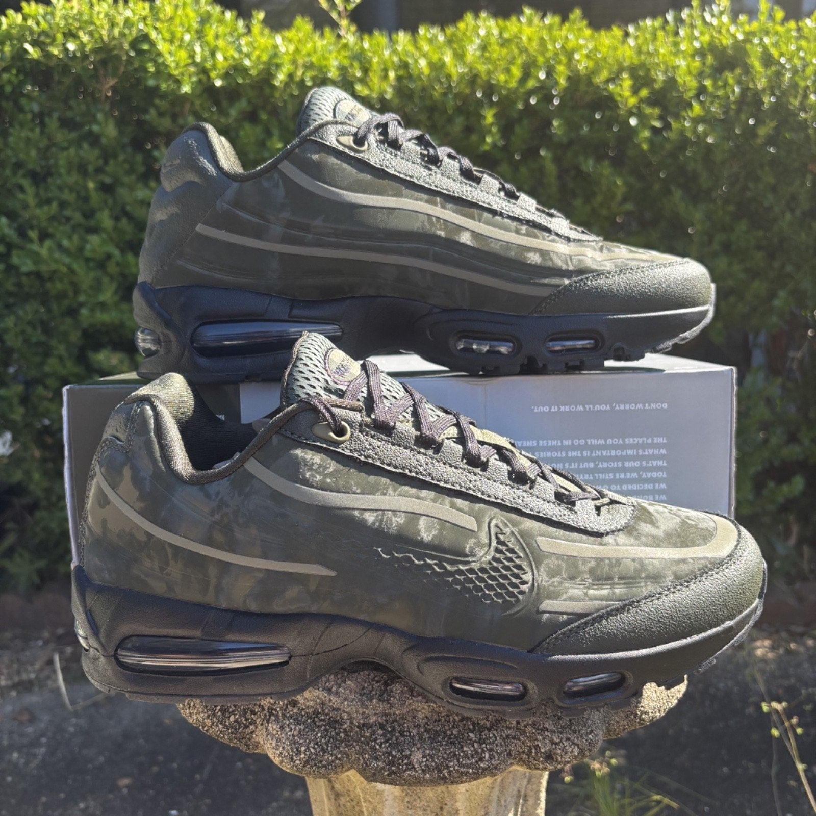Nike Air Max 95 SP x WORKSOUT Shoes Mens Size 12 Olive Black HQ0263-300 Sneakers