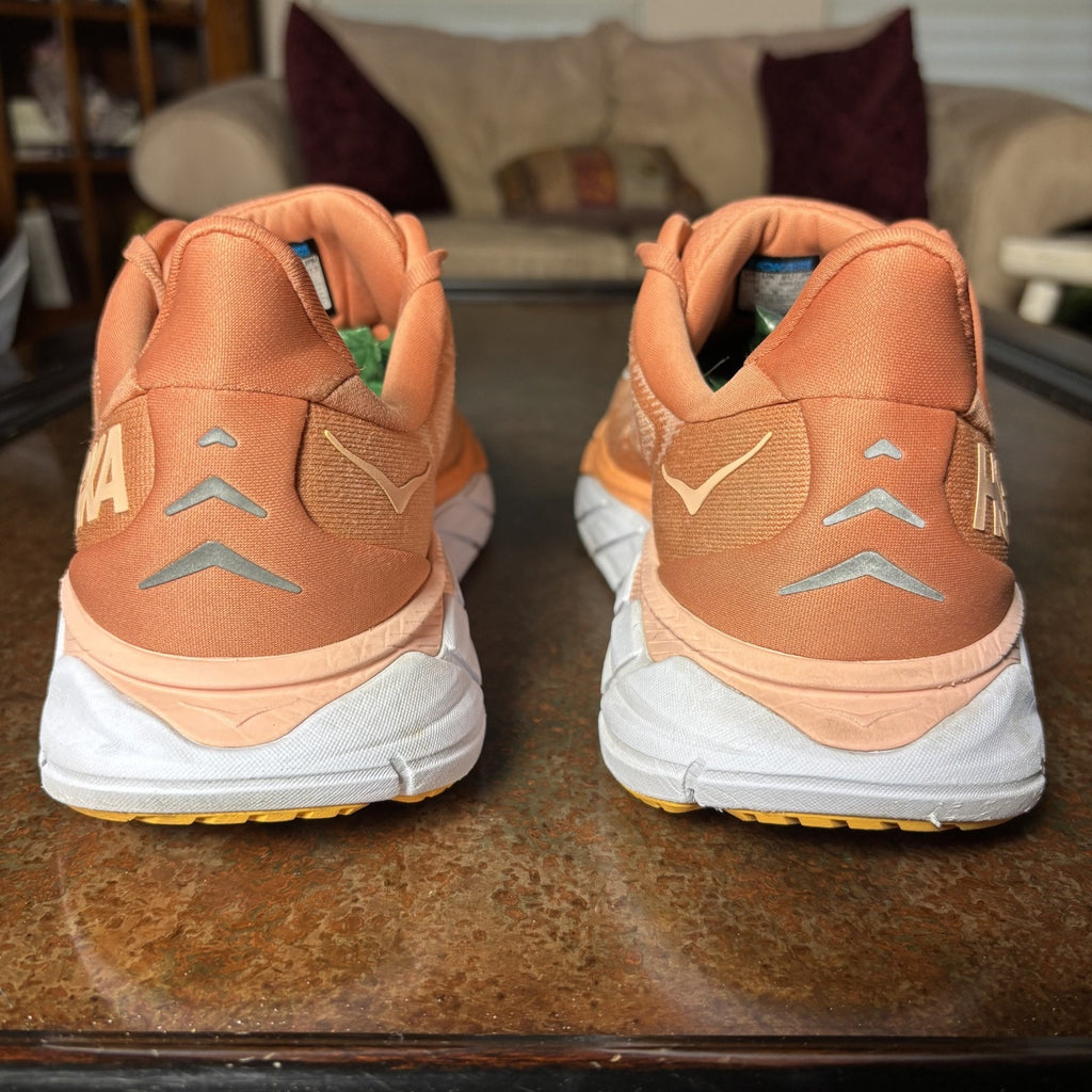 Hoka One One Arahi 6 Shoes Womens 10.5 Orange Road Running Comfort Stability Gym