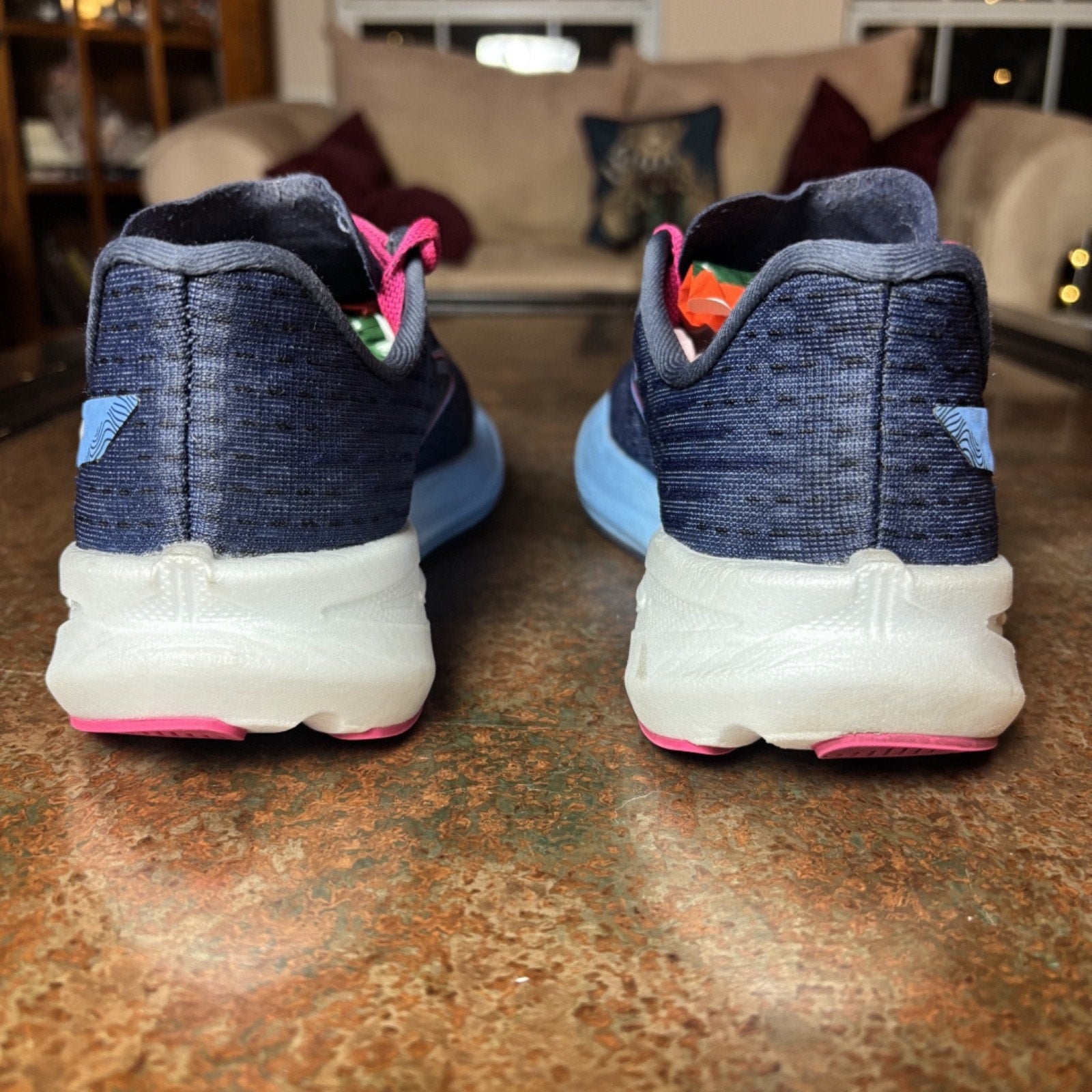 Brooks Hyperion Road Running Shoes Women's Size 7.5 Blue Pink Athletic Sneakers