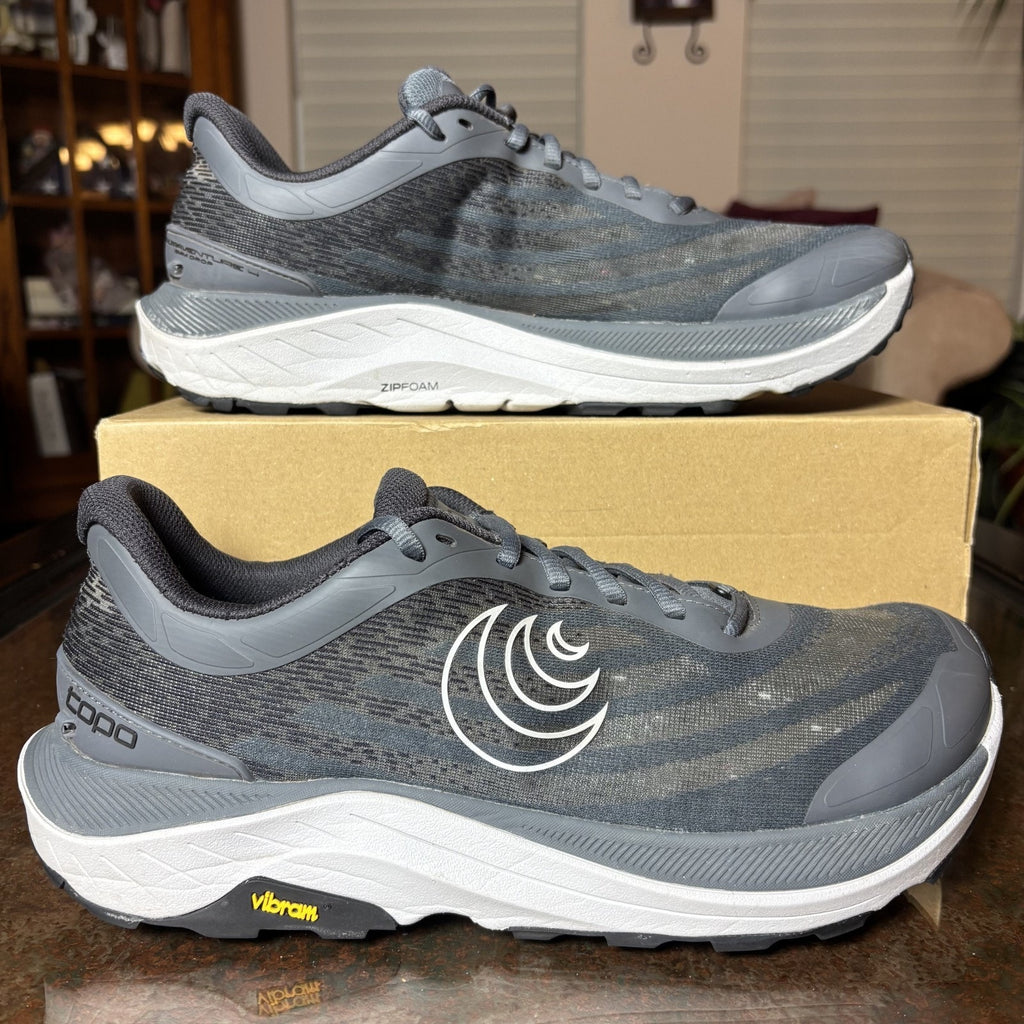 Topo Athletic Ultraventure 4 Shoes Men's 10.5 Gray Black Trail Running Sneakers