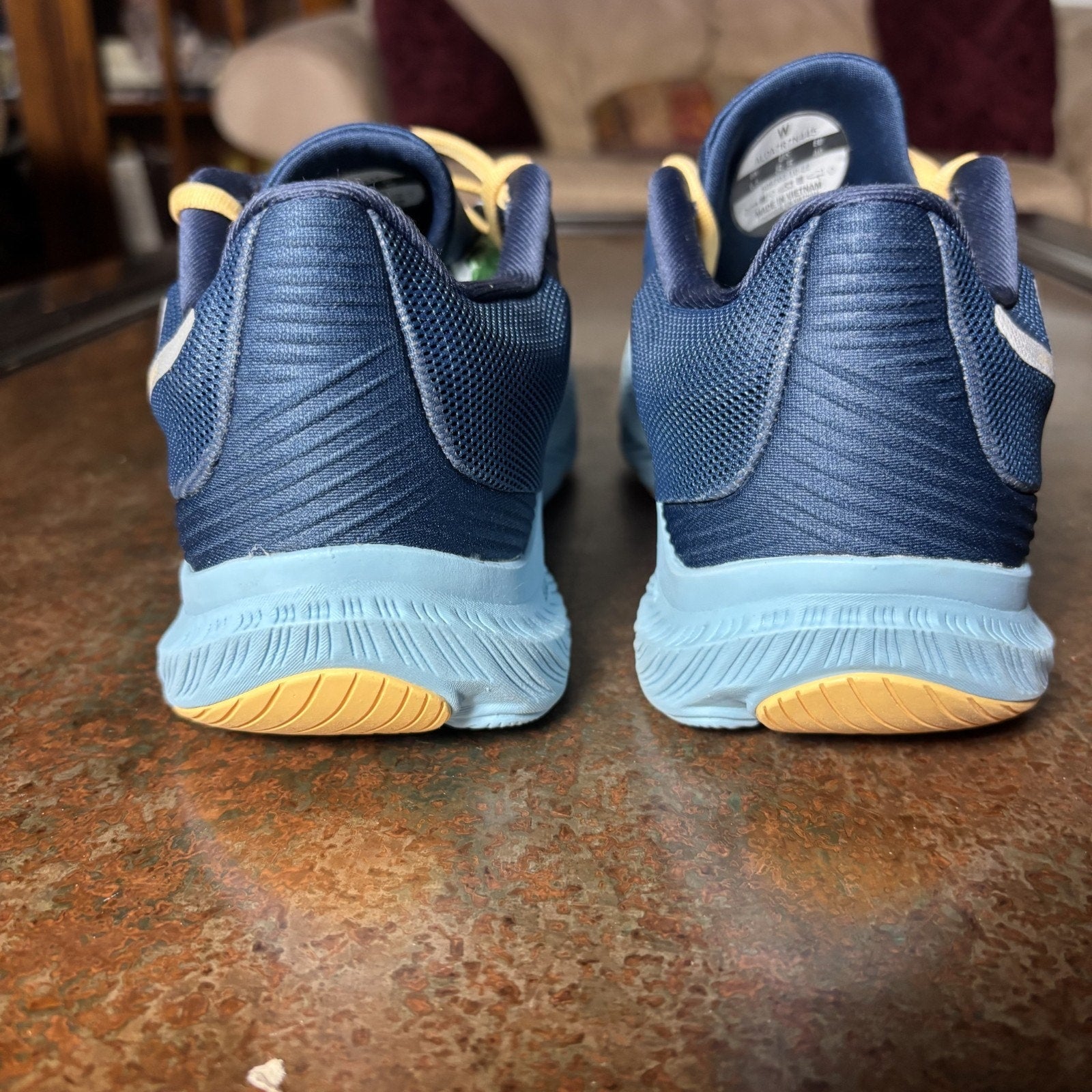 Altra Rivera 3 Shoes Womens Size 8.5 Blue Trail Running Athletic Outdoor Sneaker