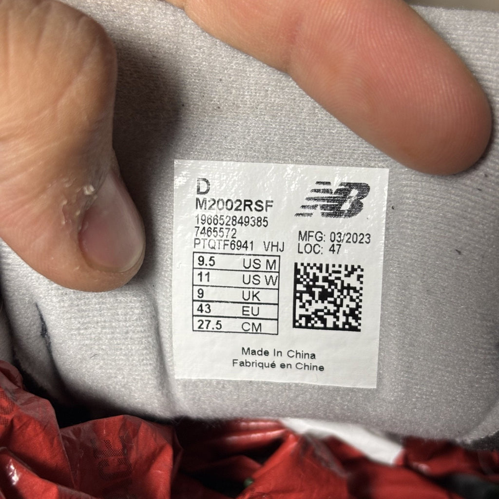 New Balance 2002R Running Shoes Mens 9.5 Blue Grey White Comfort Casual Sneakers