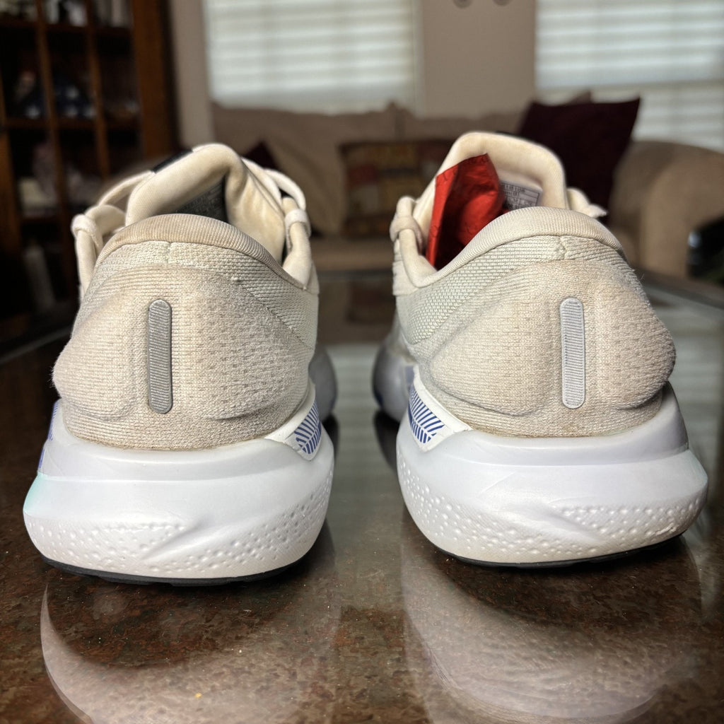 Brooks Adrenaline GTS 24 Shoes Women's 9.5 White Road Running Athletic Sneakers