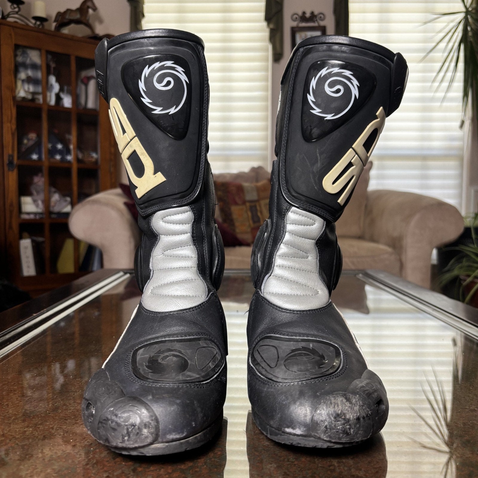 Sidi Vertebra System Motorcycle Racing Boots Mens Size 10 EU 44 Black Motorcross
