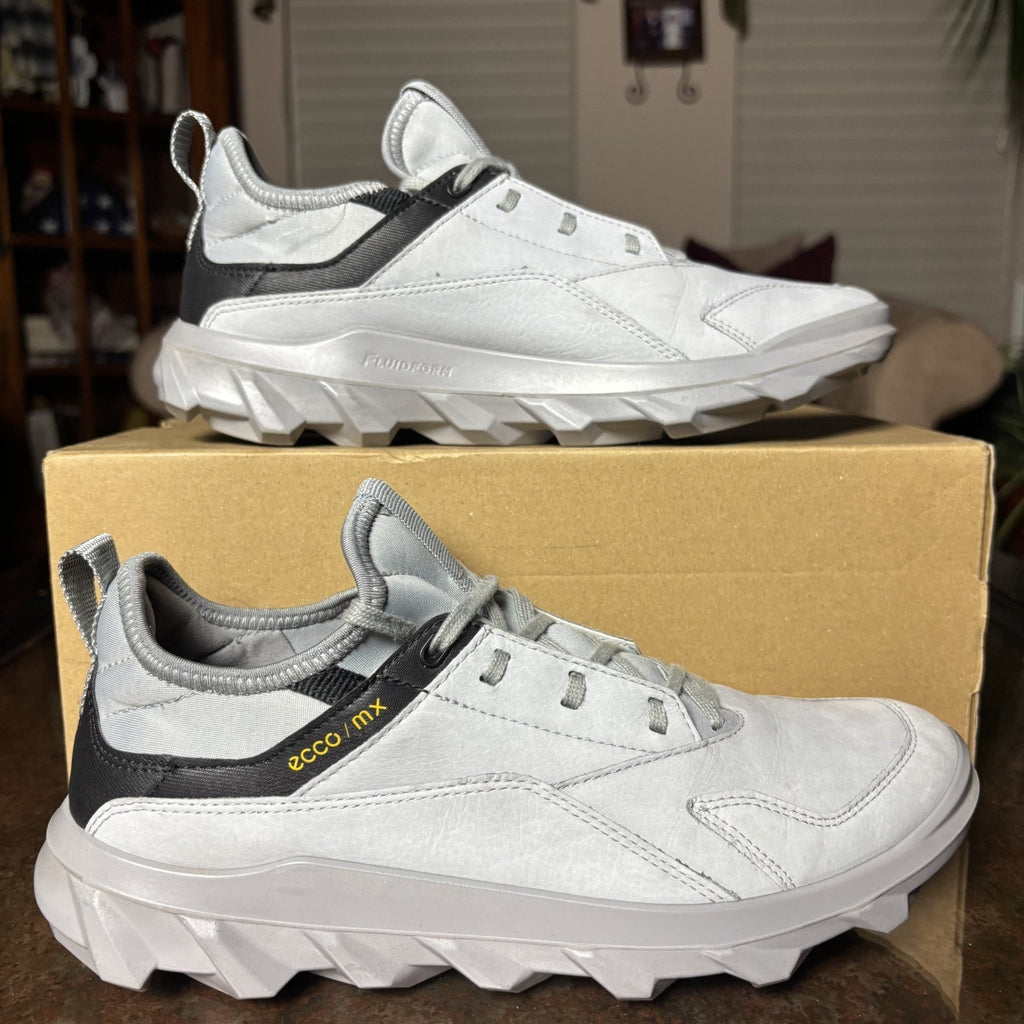 ECCO MX Low Women's Shoes EU 39 US 8 Grey Leather Trail Running Walking Sneakers