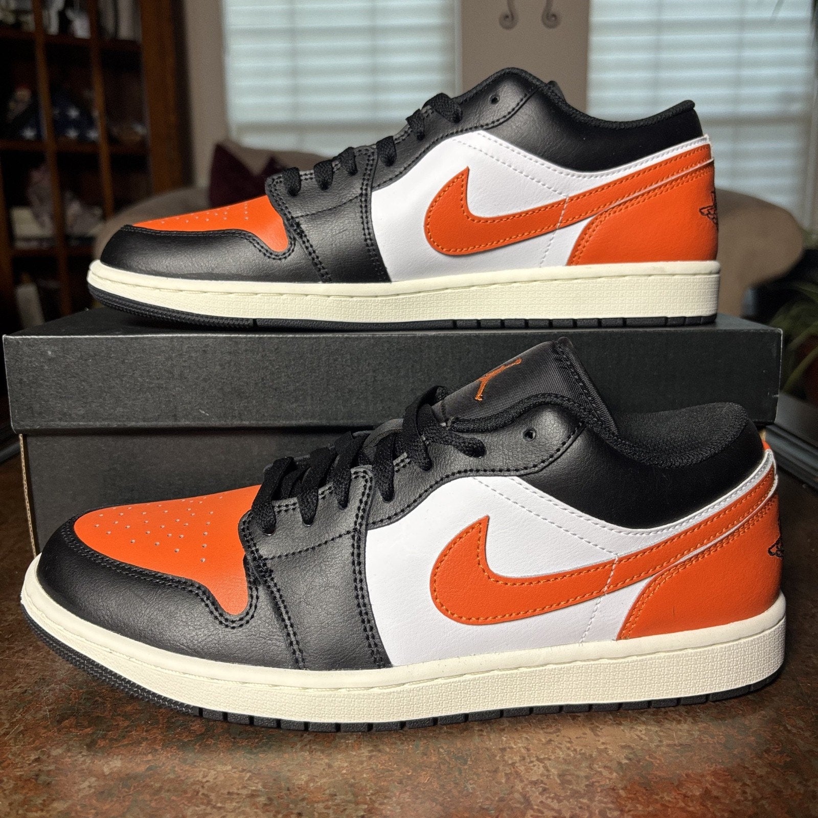 Nike Air Jordan 1 Low Shoes Mens Size 11 Orange White Black Basketball Sneakers