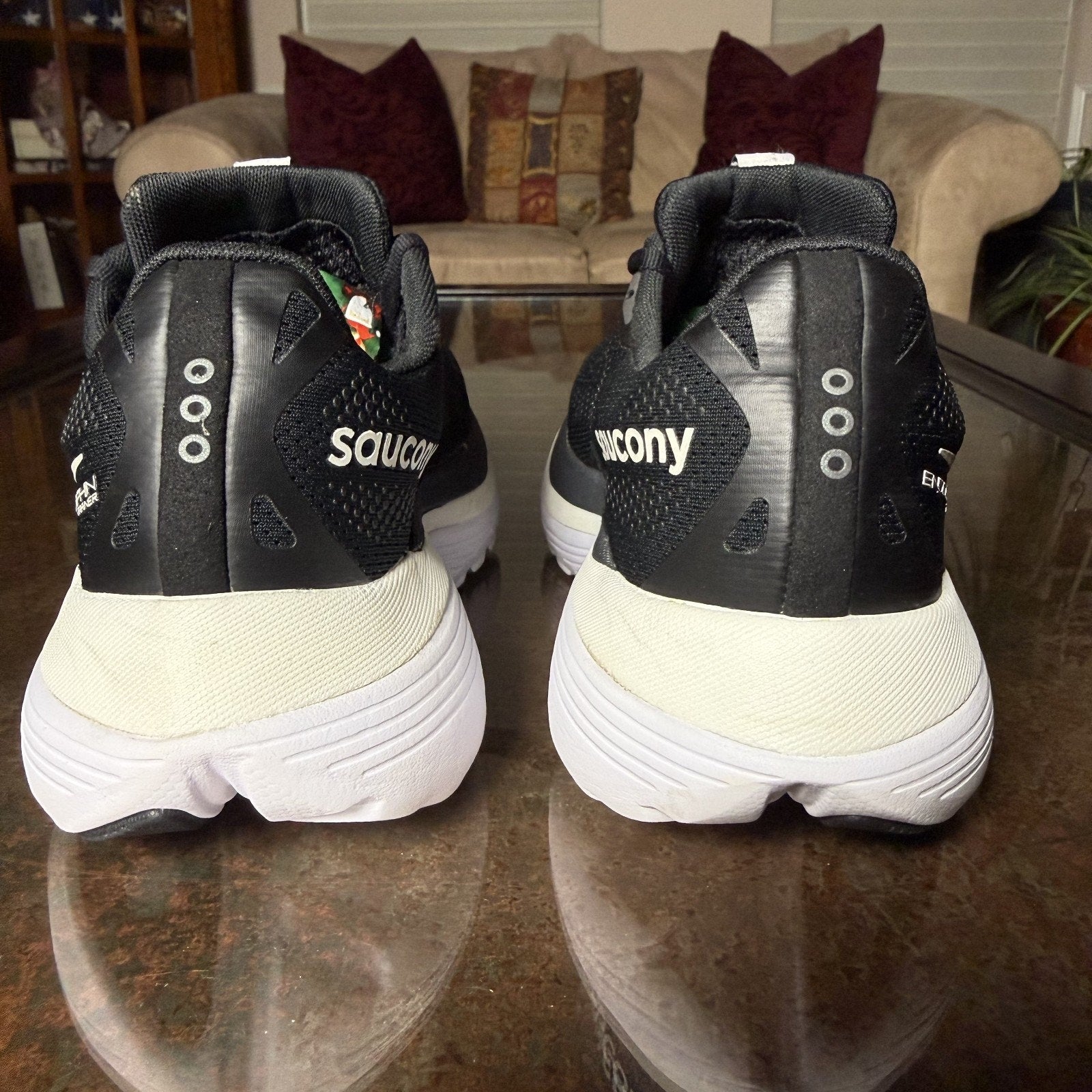 Saucony Endorphin Trainer Shoes Women's 8 Black White Road Running Comfort Gym