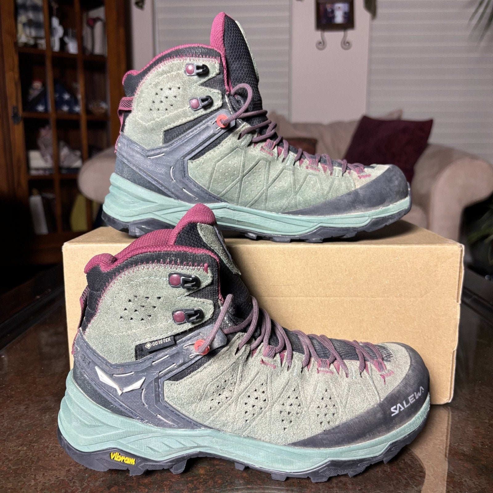 Salewa Alp Trainer 2 Mid Hiking Boots Women's 7.5 Green Trail Outdoor Waterproof