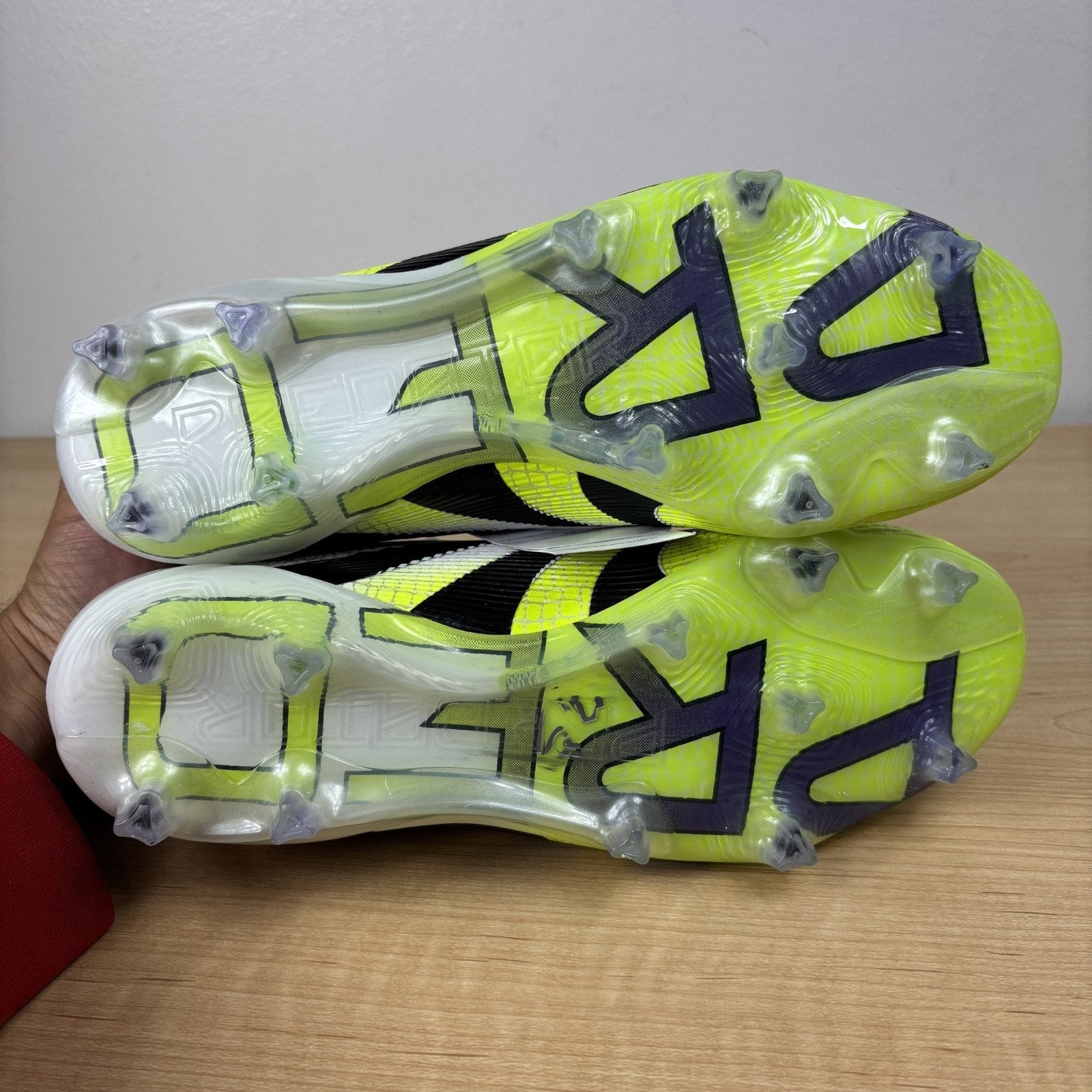 Adidas Predator Elite FG Firm Ground Soccer Cleats Mens Size 7 White Black Lime