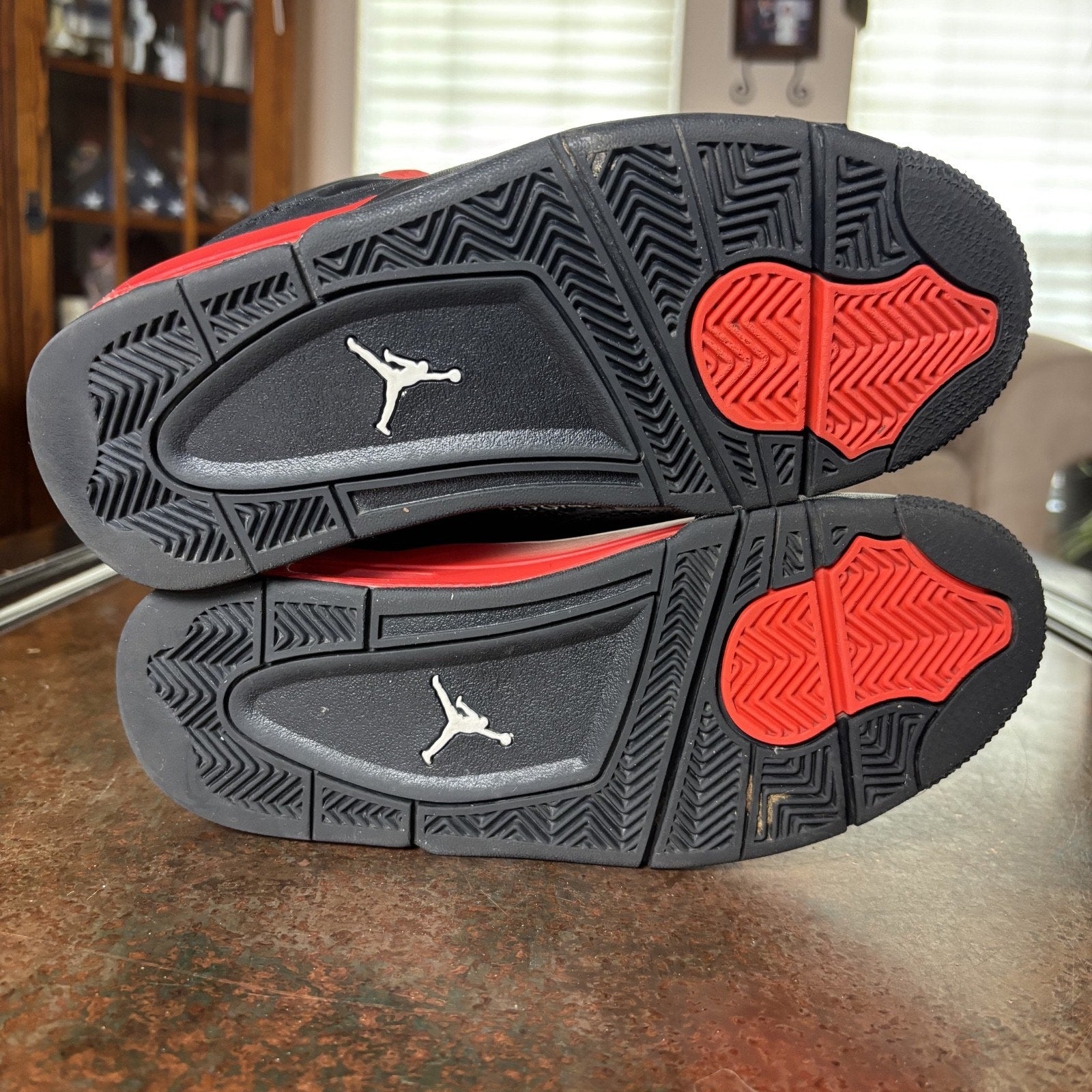 Nike Air Jordan 4 Retro GS Shoes Boys 6Y Red Thunder Black Basketball Sneakers