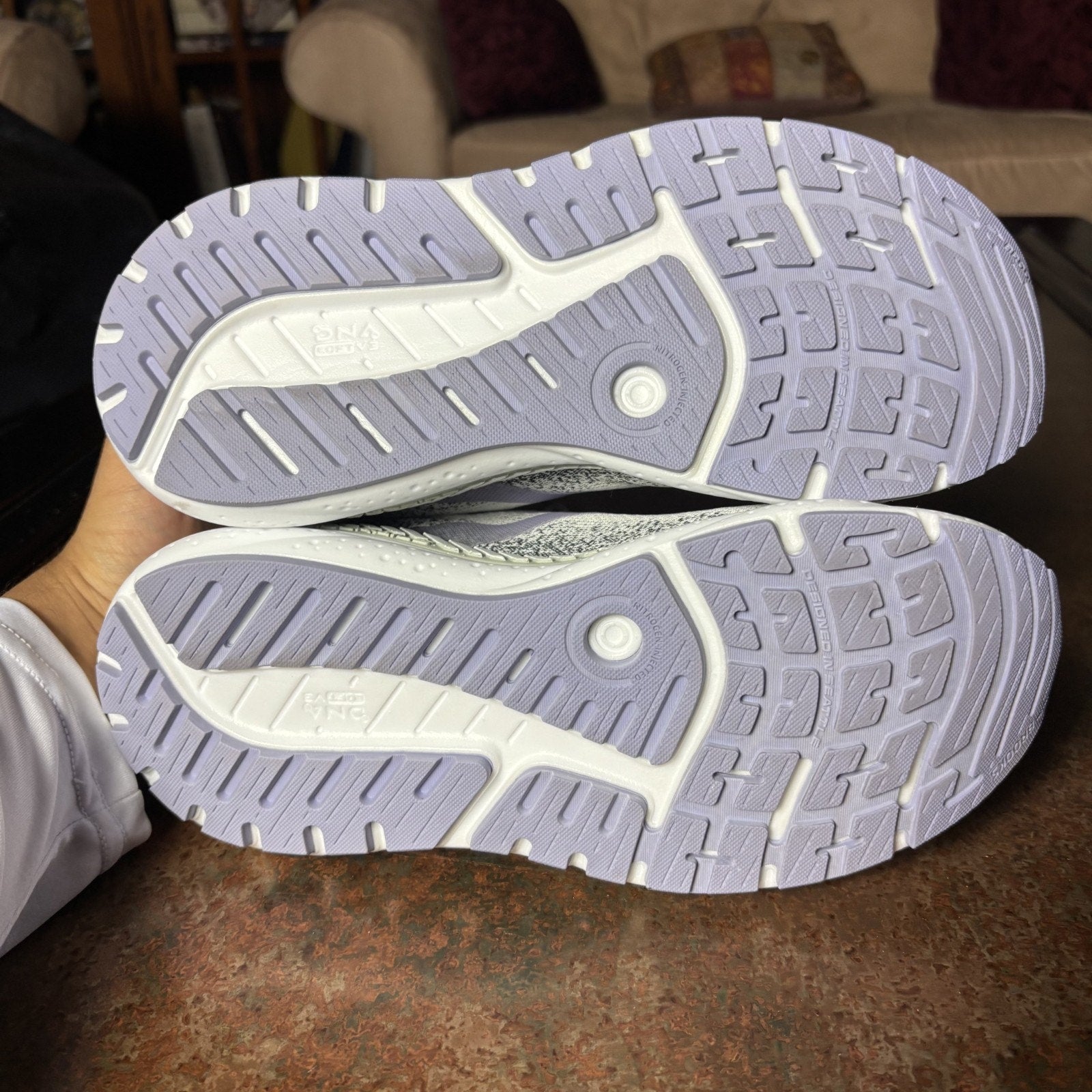Brooks Ariel GTS 24 Shoes Women's 8.5 Grey Purple Road Running Comfort Stability