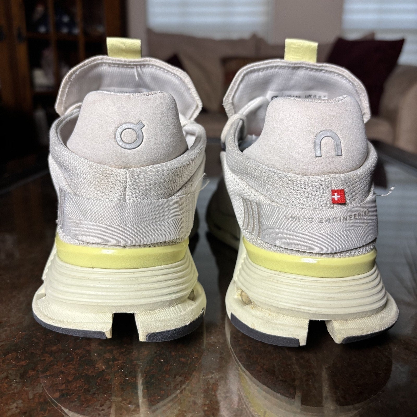 On Cloudnova Shoes Mens Size 9 White Road Running Athletic Comfort Gym Sneakers