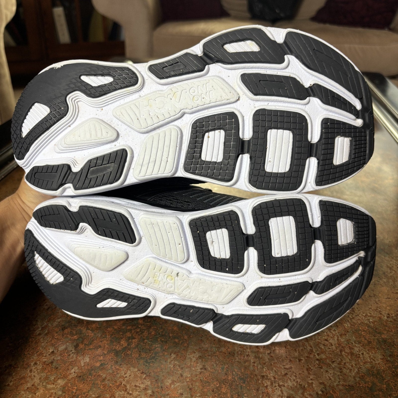 Hoka One One Bondi 7 Shoes Women's Size 8 Black White Running Athletic Sneakers