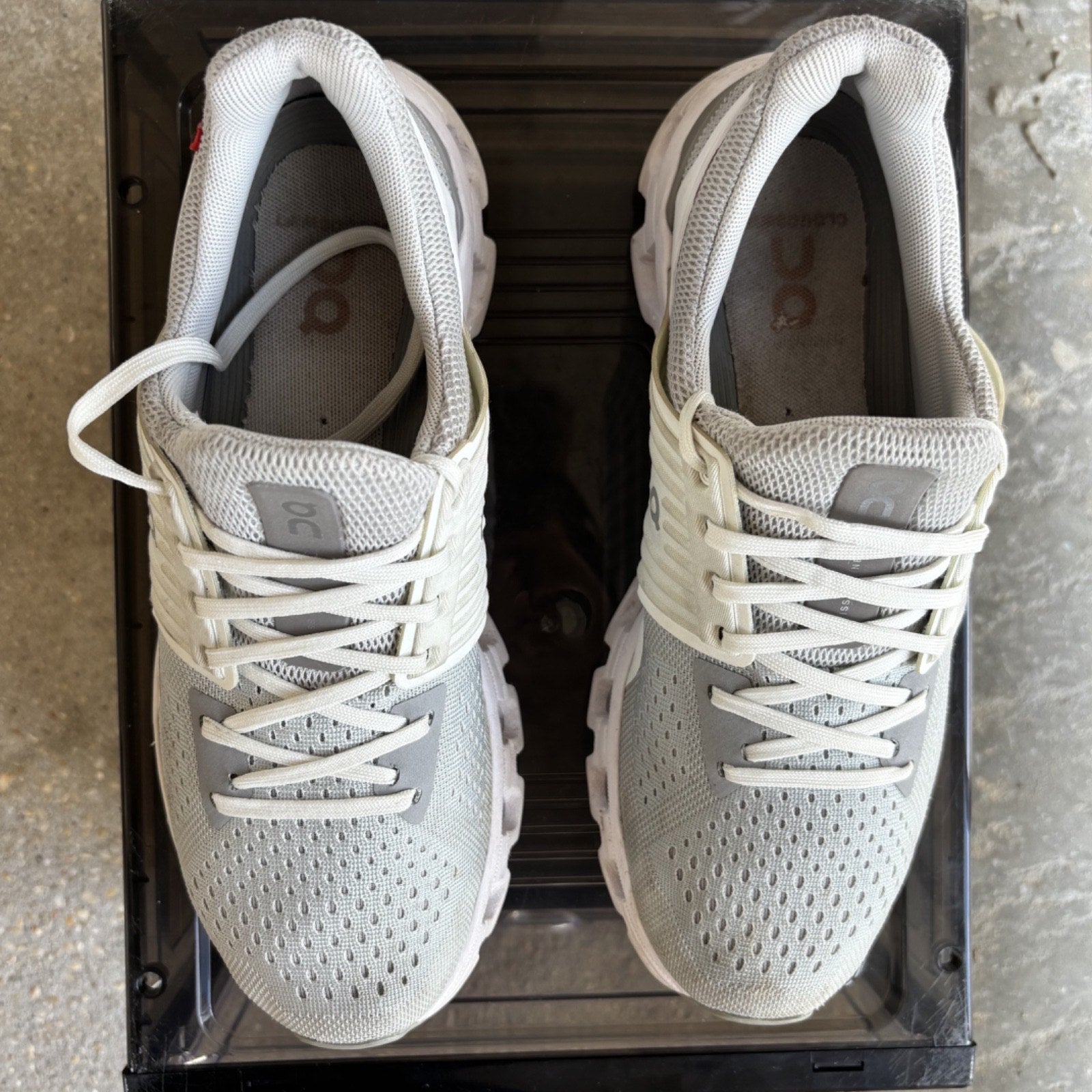 On Running Cloudswift Shoes Womens Sz 8 White Running Cmfort Athletic Sneakers