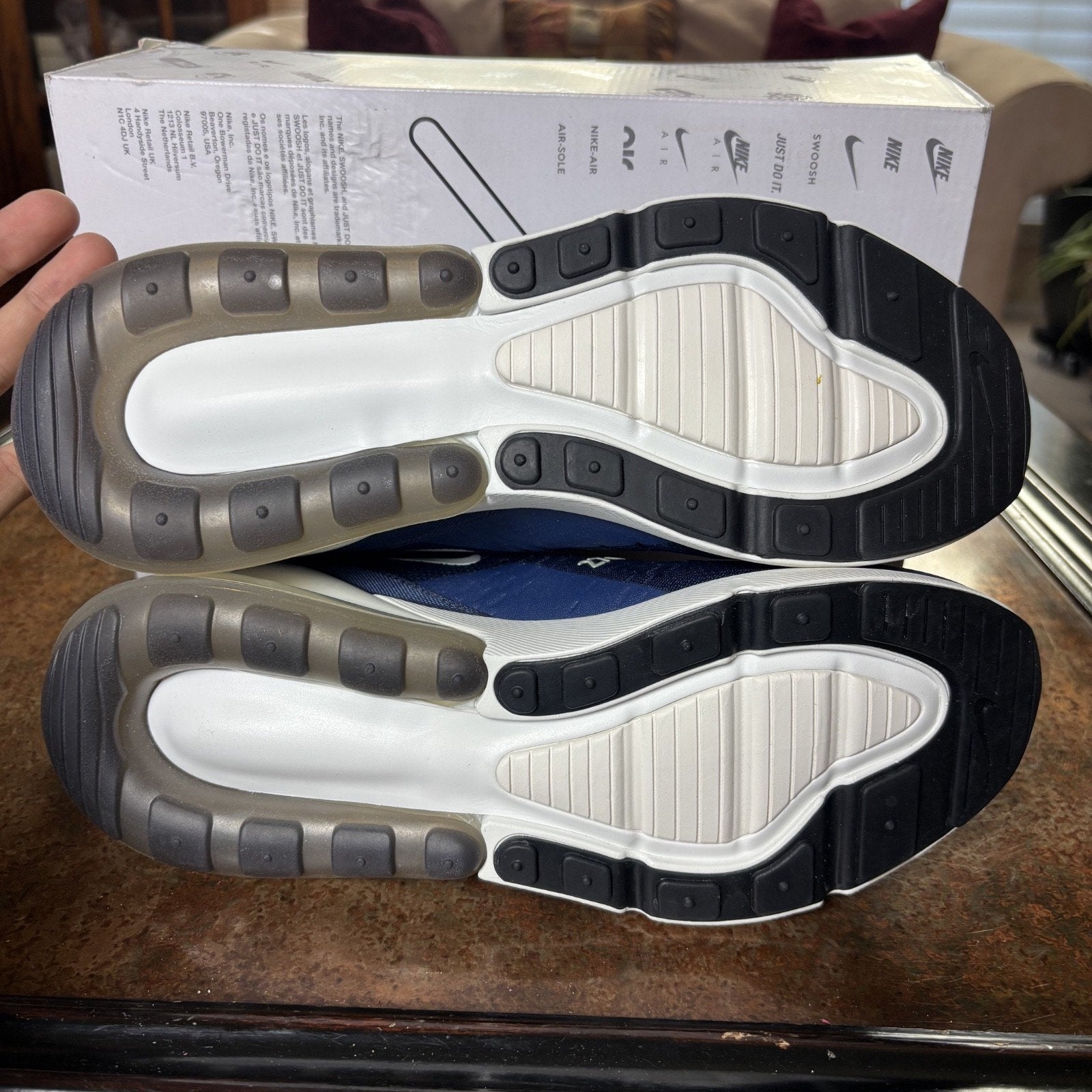 Nike Air Max 270 Shoes Mens Size 10 Navy Blue White Athletic Running Sneaker NEW