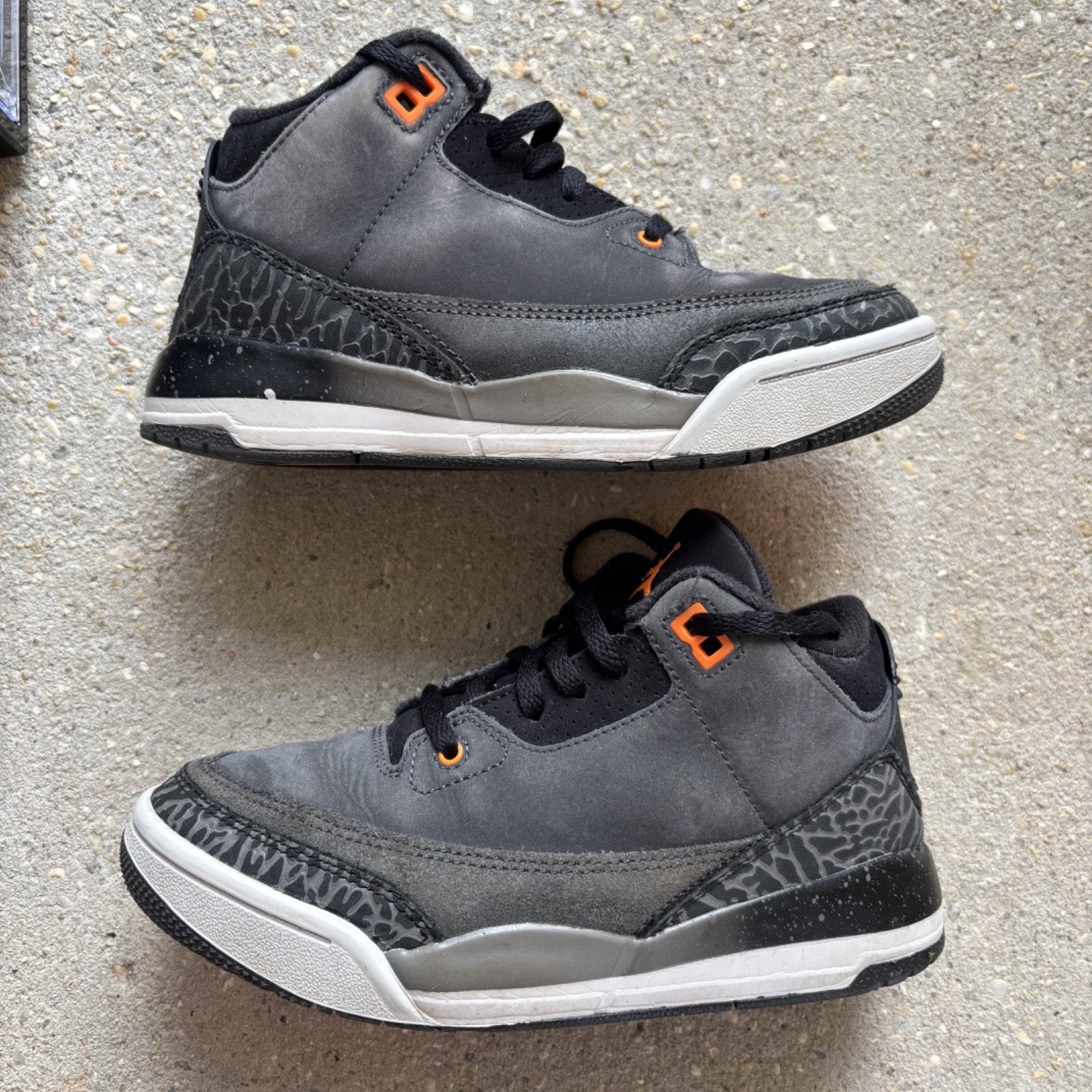 Nike Air Jordan 3 Retro “Fear Pack” PS 2023 Kids Size 1Y Shoes DM0966-080 NEW