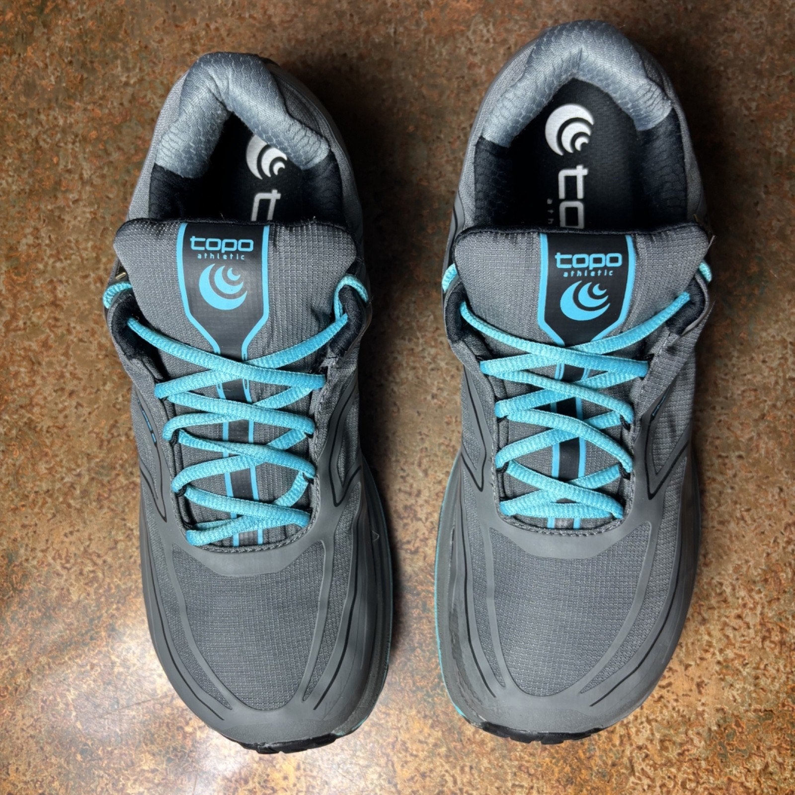 Topo Athletic Hydroventure 2 Shoes Women's 10.5 Grey Road Running Trail Sneakers
