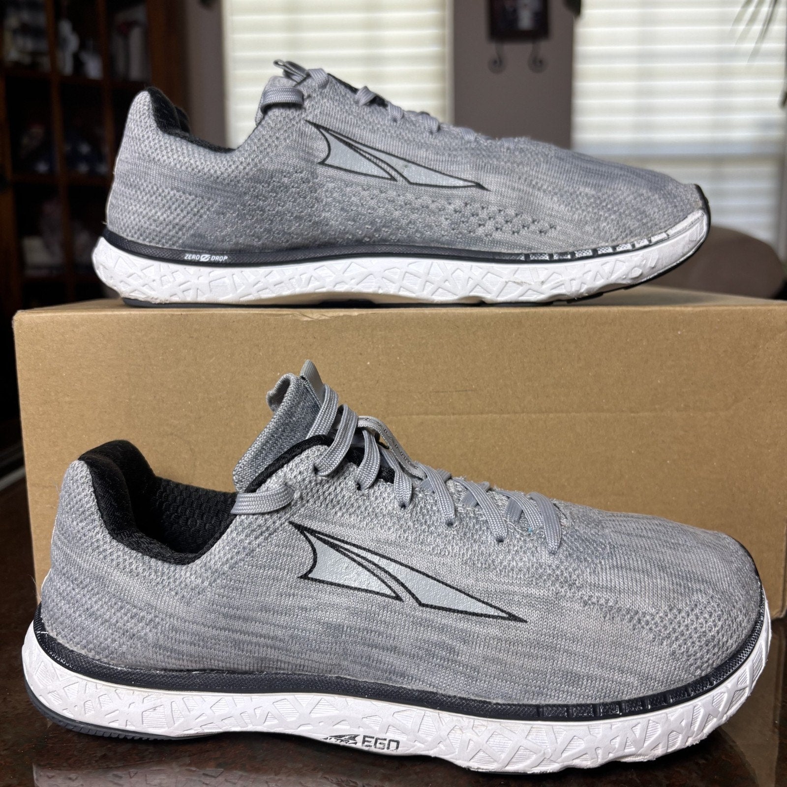 Altra Escalante 1.5 Shoes Womens 8 Grey Road Running Athletic Zero Drop Sneakers