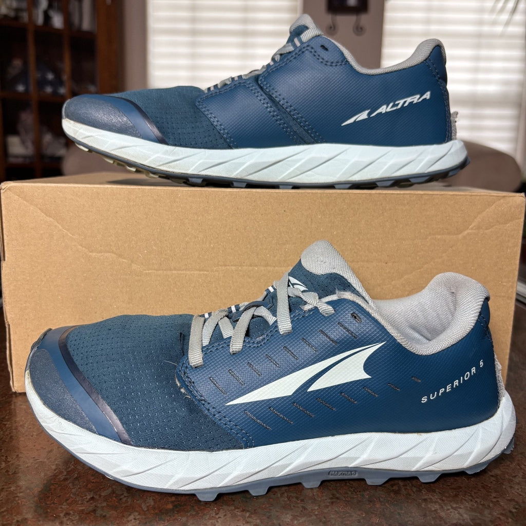 Altra Superior 5 Shoes Women's Size 8 Blue Trail Running Zero Drop Foot Shaped