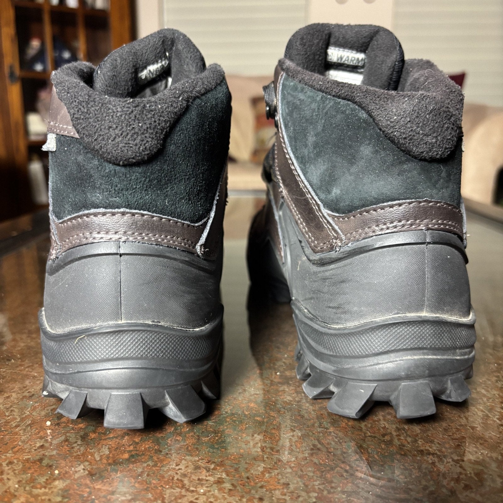 Merrell Overlook 6 Ice+ Snow Boot's Mens 9.5 Brown Black Artic Grip Waterproof