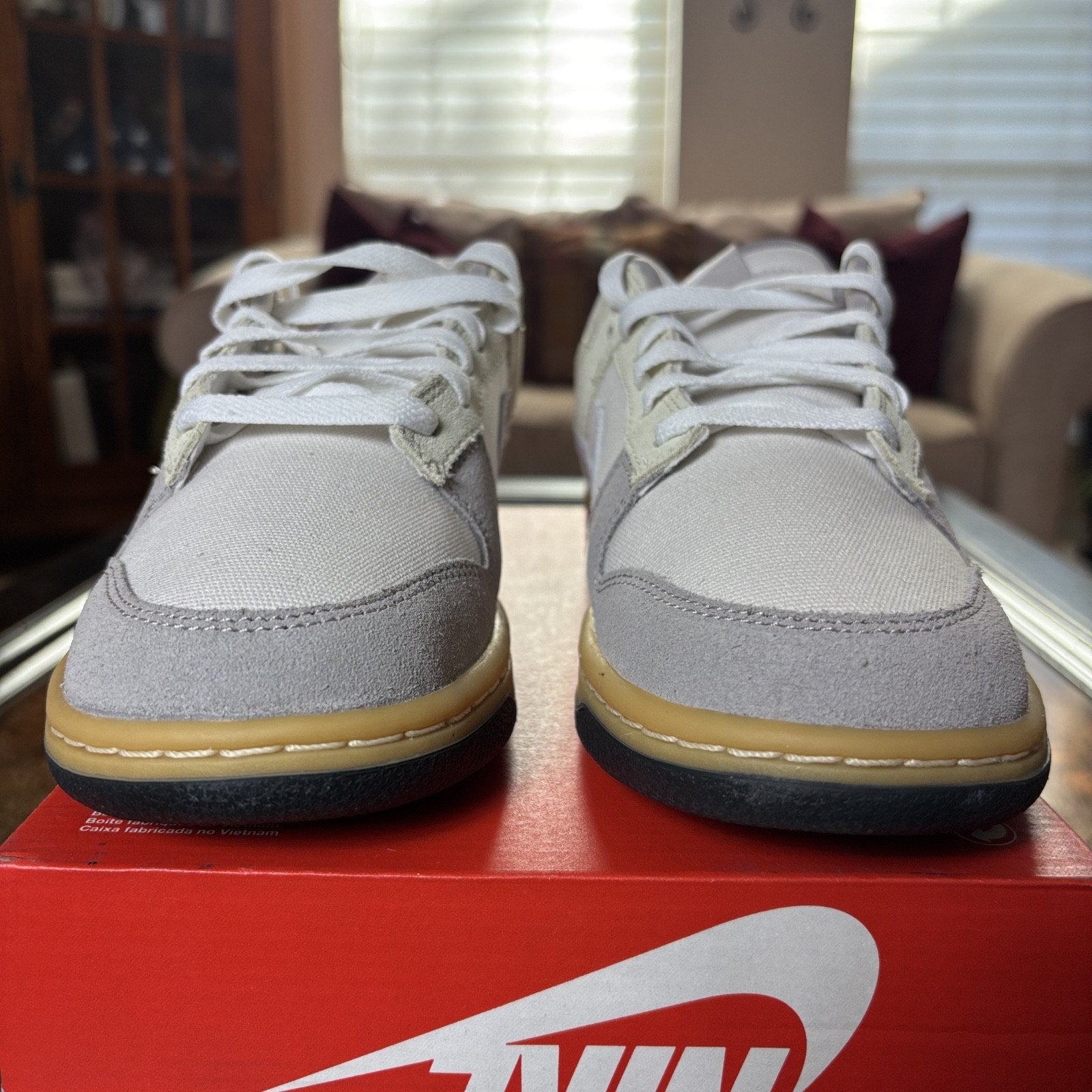 Nike Dunk Low Shoes Mens Size 8 Grey Gum Suede & Canvas Casual Lifestyle Sneaker