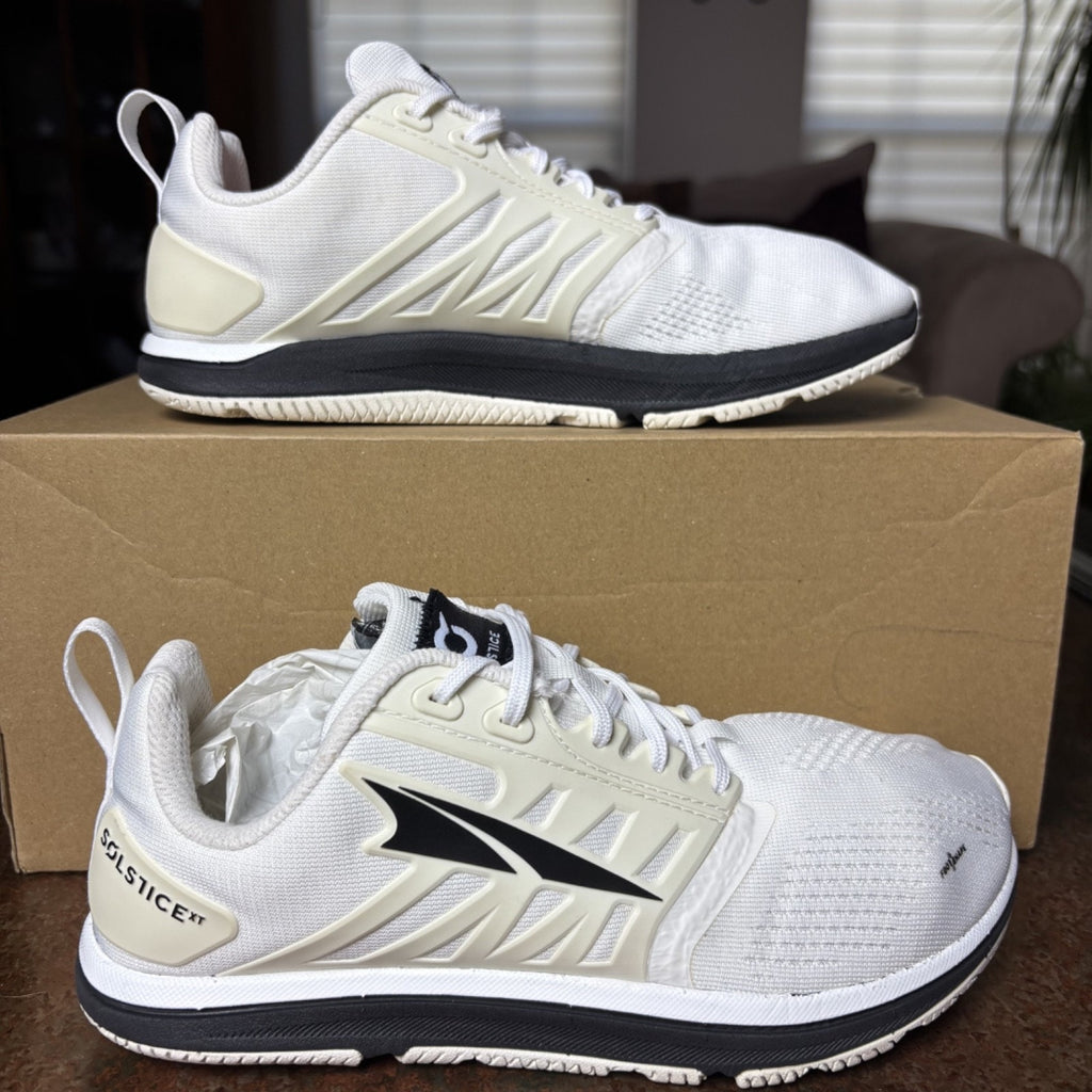 Altra Solstice XT Shoes Men's Size 6 White Black Cross Training Running Sneakers