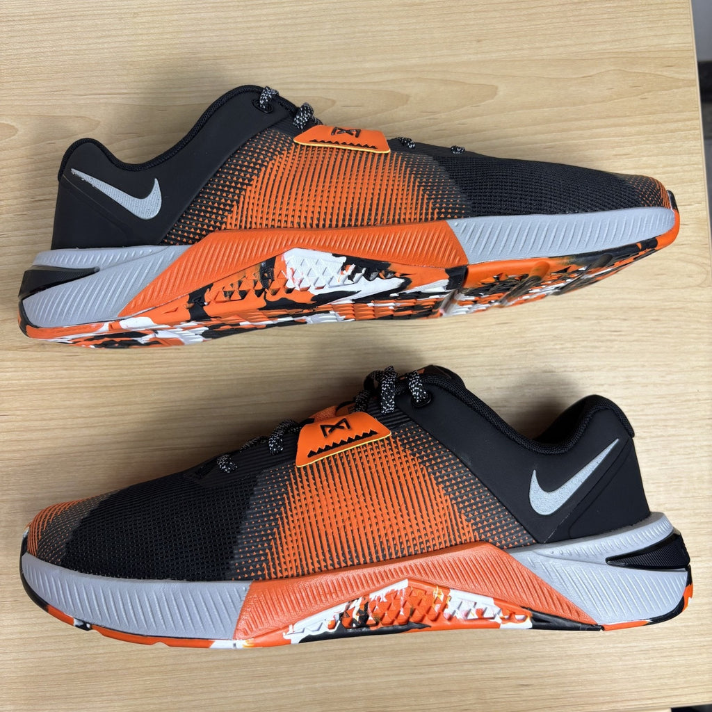 Nike Metcon 10 Shoes Mens Size 11 Black Orange Training Gym Lifting Sneakers NEW