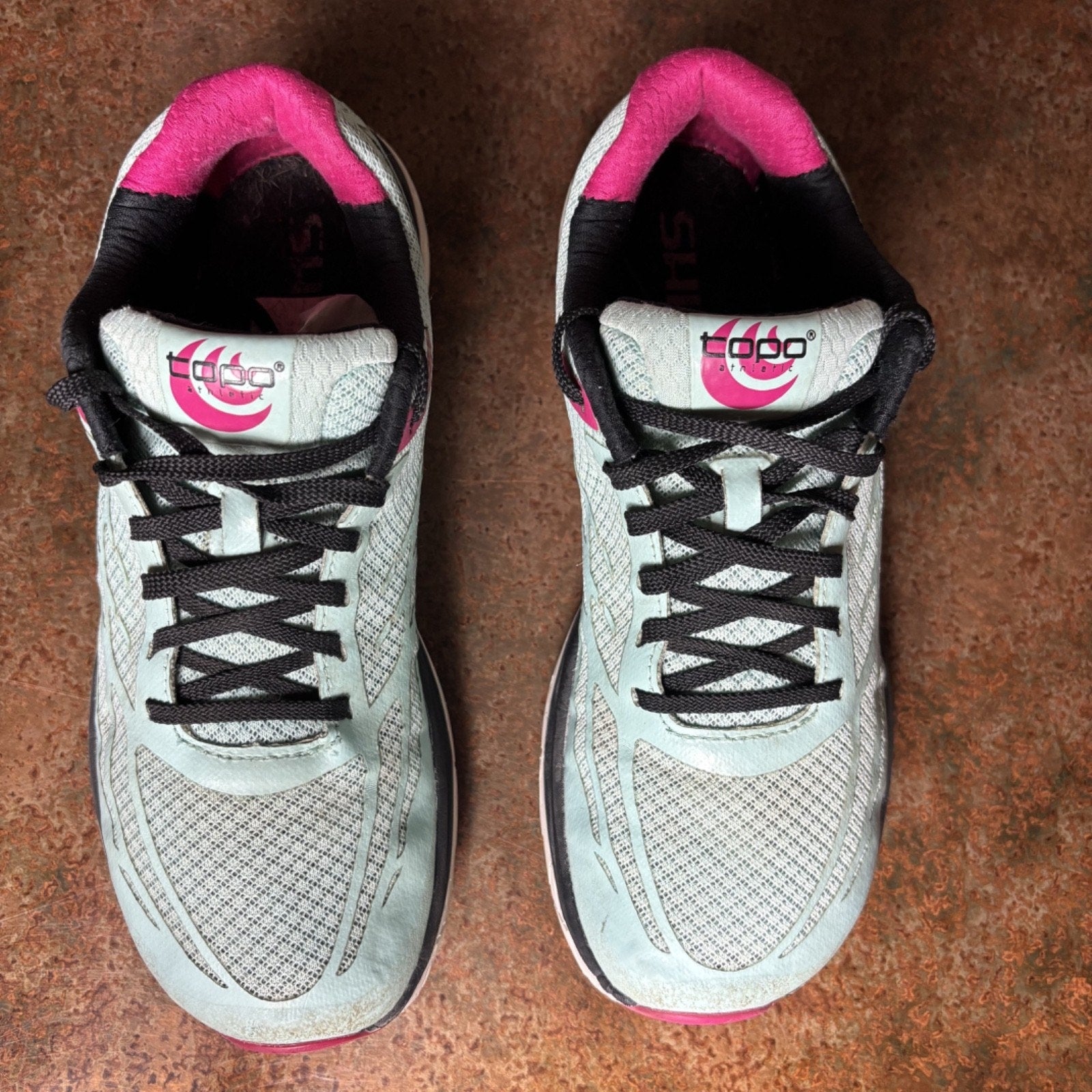 Topo Athletic Runventure 2 Shoes Women's Size 8 Blue Ice Raspberry Trail Running
