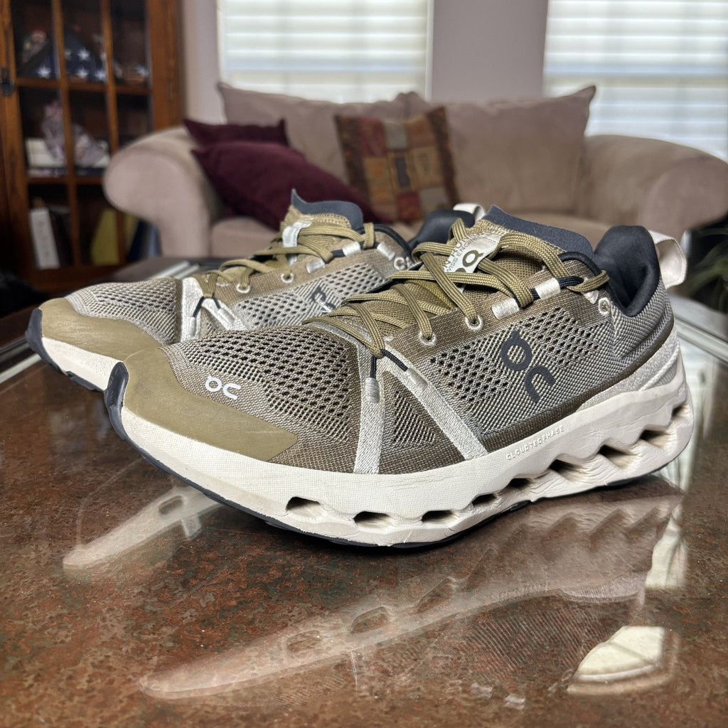 On Cloudsurfer Men's Size 11.5 Green Trail Running Athletic Gym Shoes Sneakers