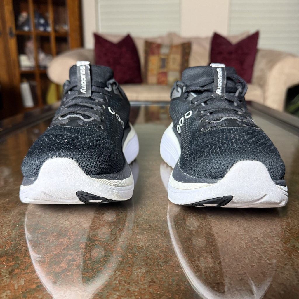 Saucony Endorphin Trainer Shoes Women's 8 Black White Road Running Comfort Gym