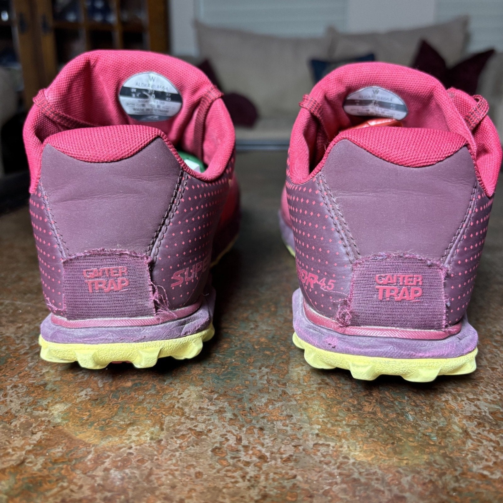 Altra Superior 4.5 Shoes Women's Sz 10 Red Trail Running Hiking Outdoor Sneakers
