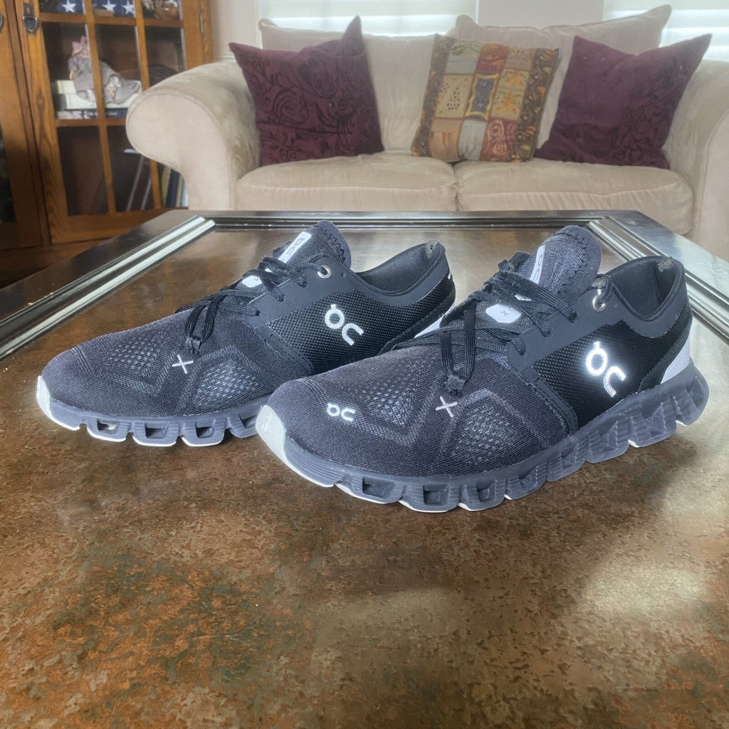 On Cloud X 3 Shoes Women's Size 9.5 Black Athletic Running Walking Gym Sneakers